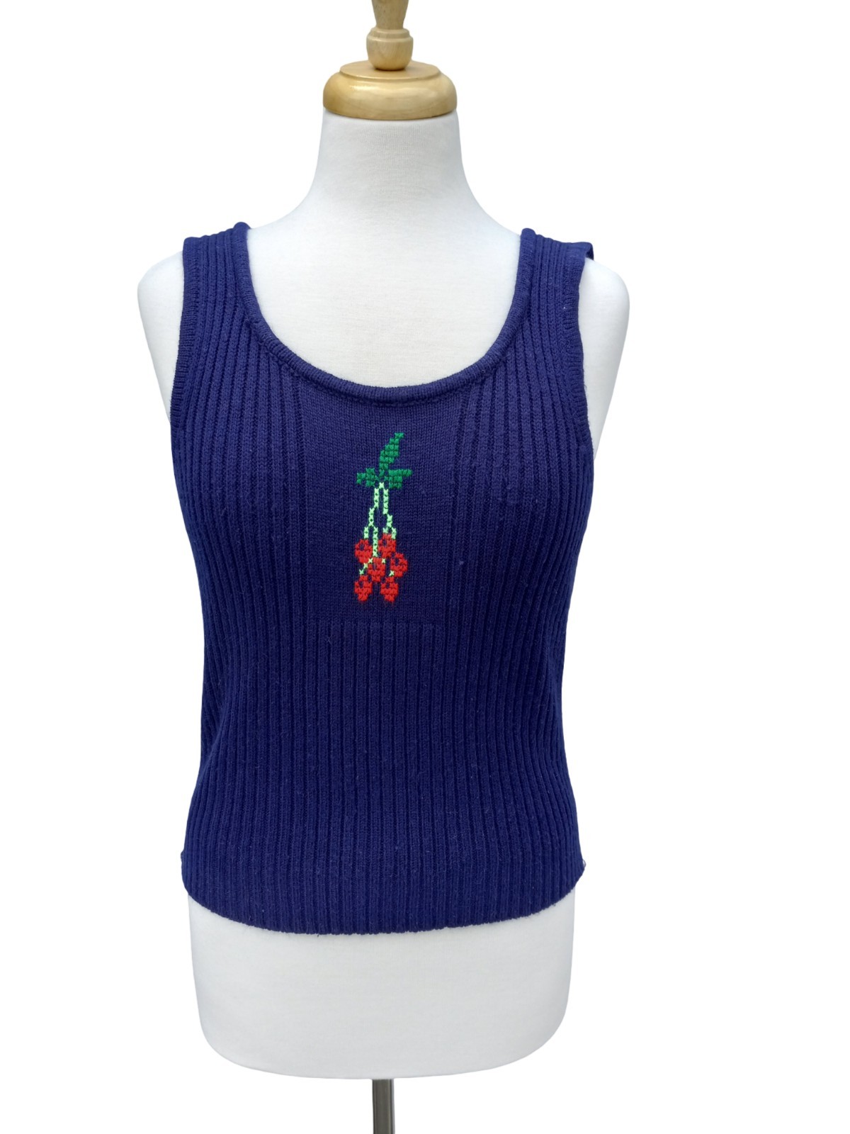 1970’s True Vintage Knit Tank Top 100% Acrylic Size Large Cross Stitch Cherries