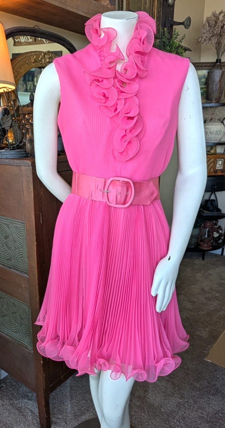 Vintage Miss Elliette Pink Sleeveless Pleated Mini Party Dress Chiffon Skirt