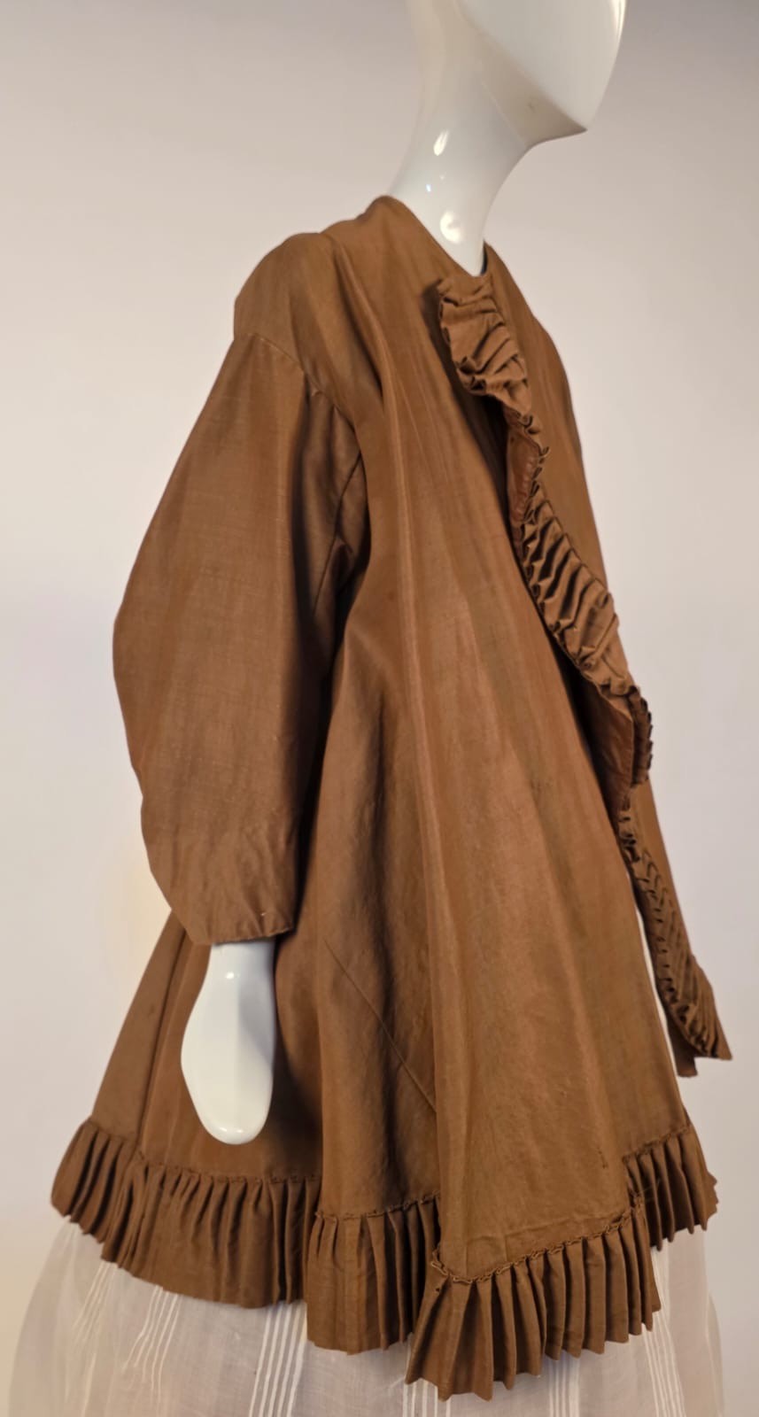 POST CIVIL WAR 1860’S BROWN JACKET W RUFFLED EDGING