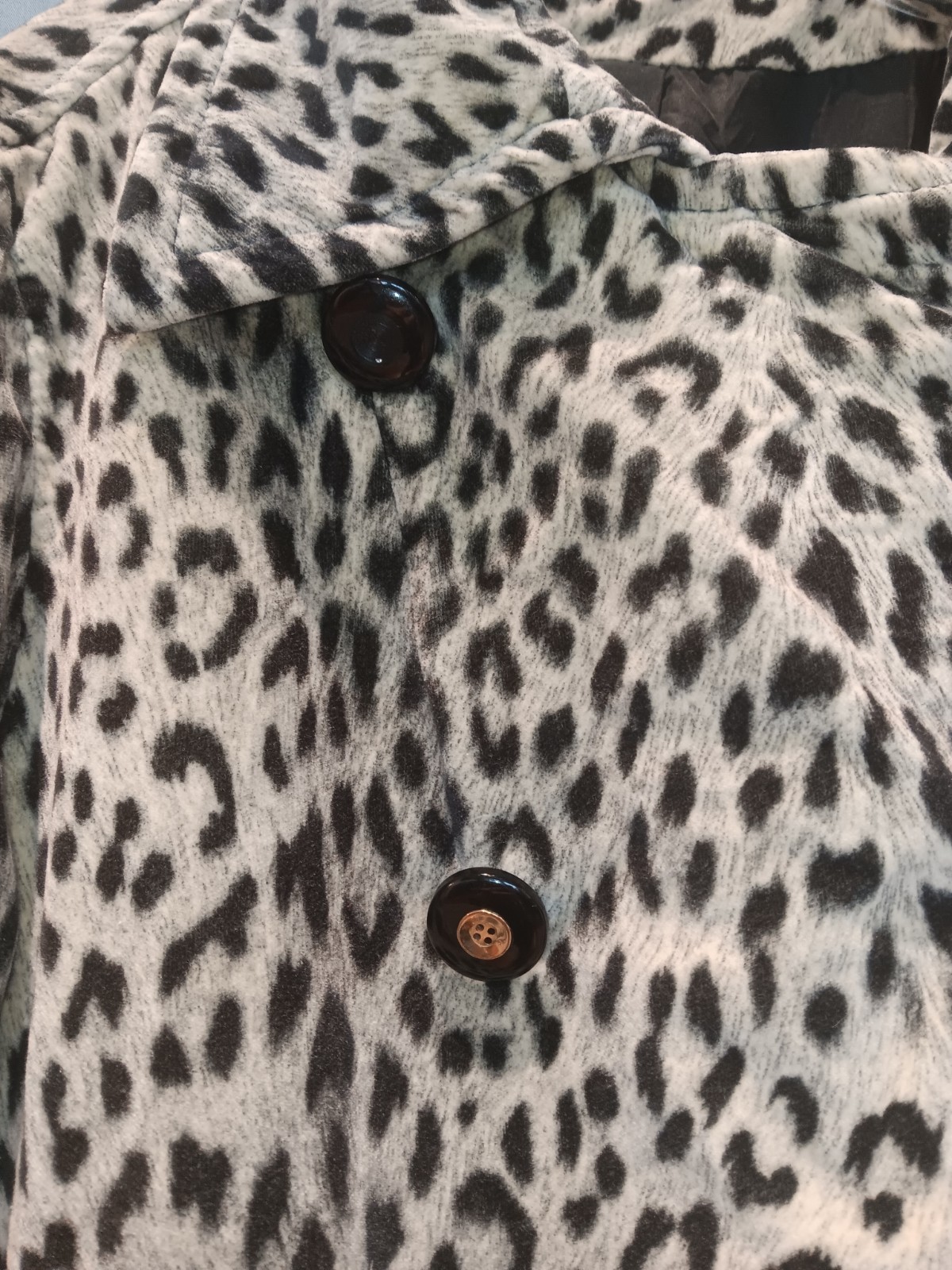 Vintage Count Romi Velveteen Leopard Print Long Coat Medium/Large USA