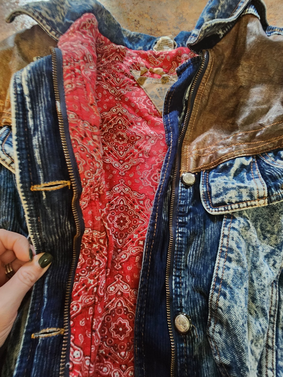Vintage 80’s Giacca by J. Gallery Acid Wash Jean Jacket w/Leather/Corduroy Sz L