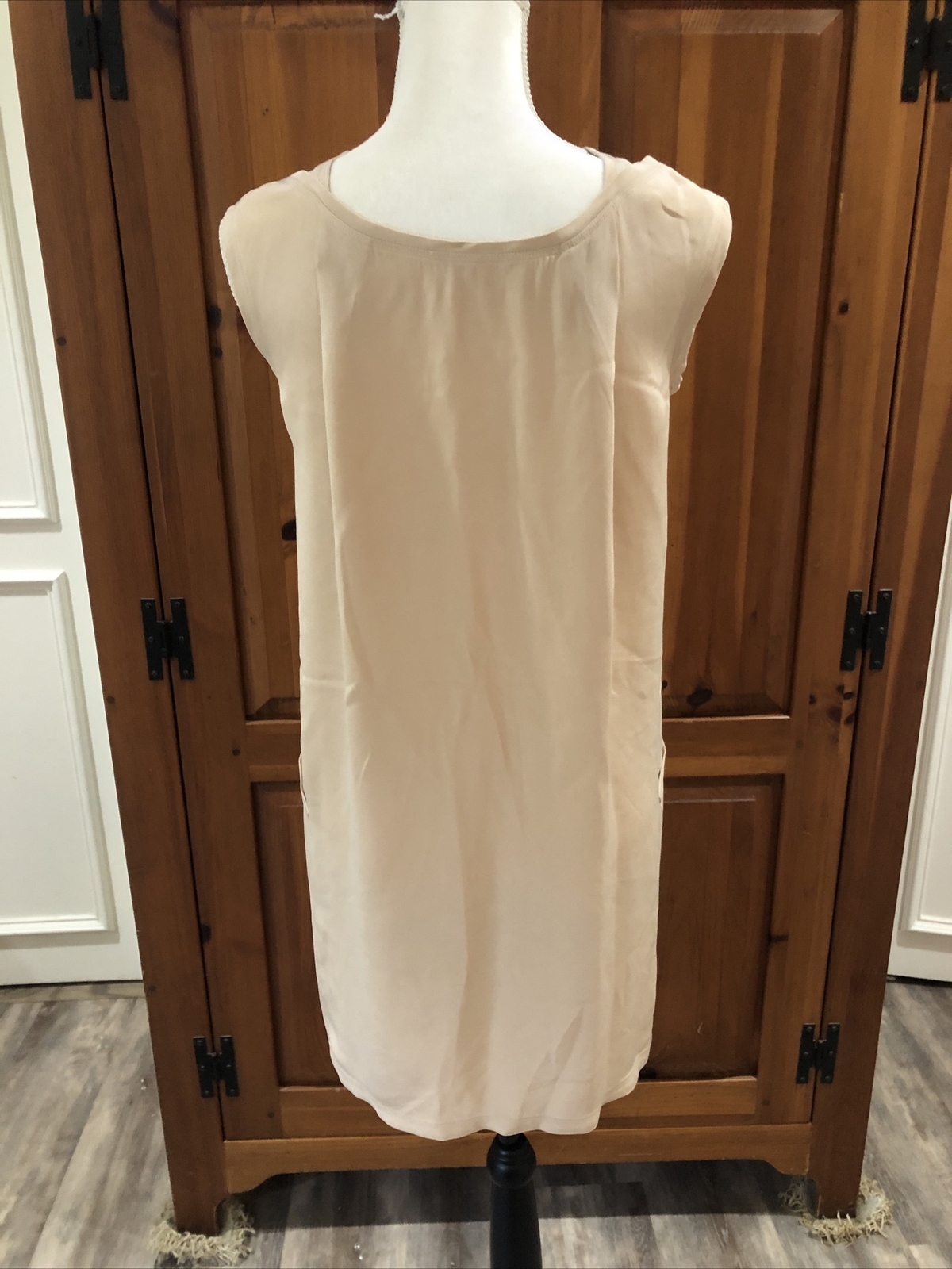 Geoffrey Beene vintage 70s blush nude silk jersey Chicly Detailed Shift Dress S