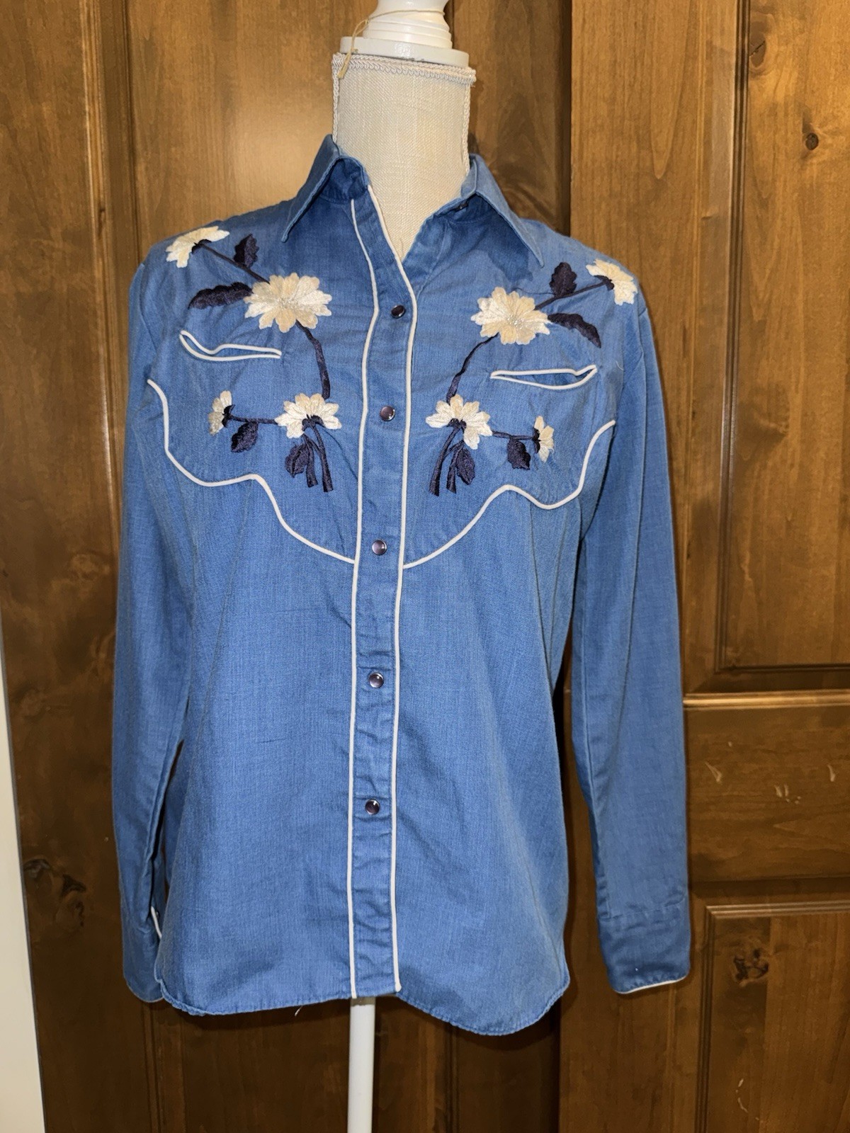 70s Tem Tex Embroidered Western Shirt Retro Pearl Snap Blouse