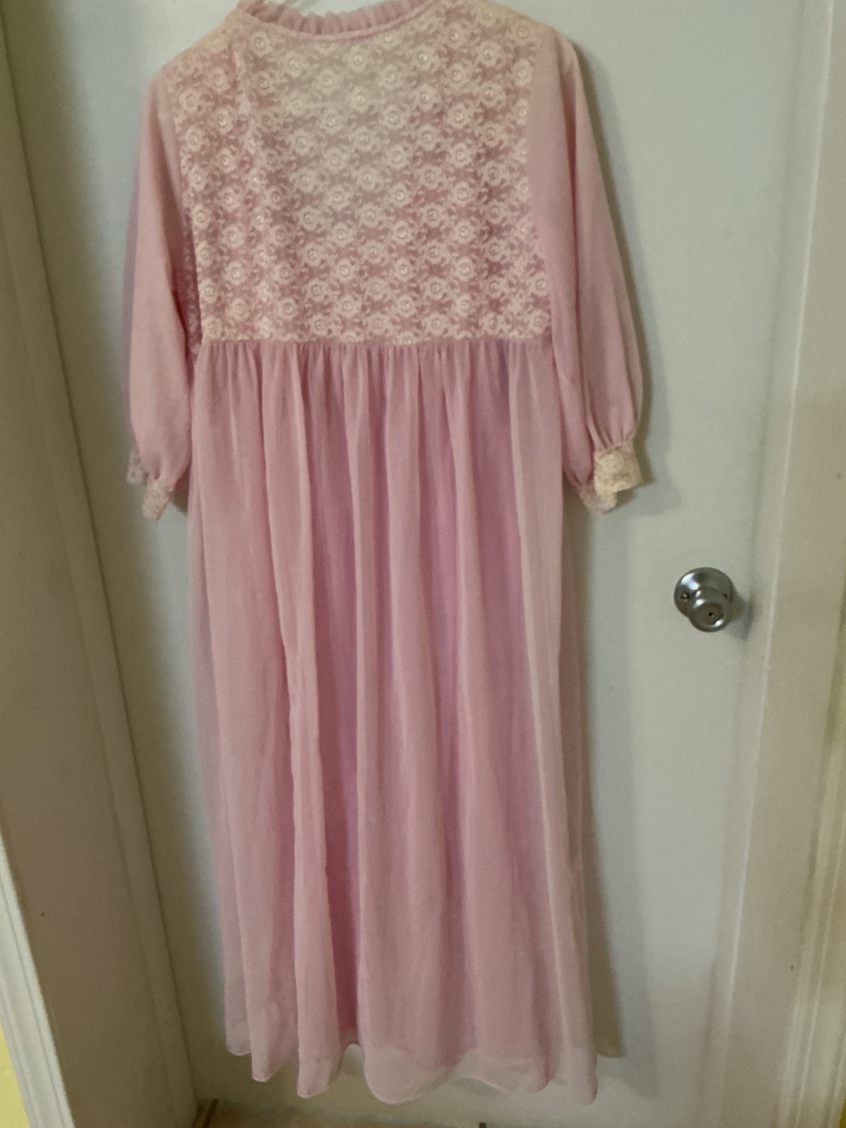 VINTAGE PEIGNOIR SET NYLON CHIFFON I DREAM OF JEANIE STYLE NIGHTGOWN UNION MADE