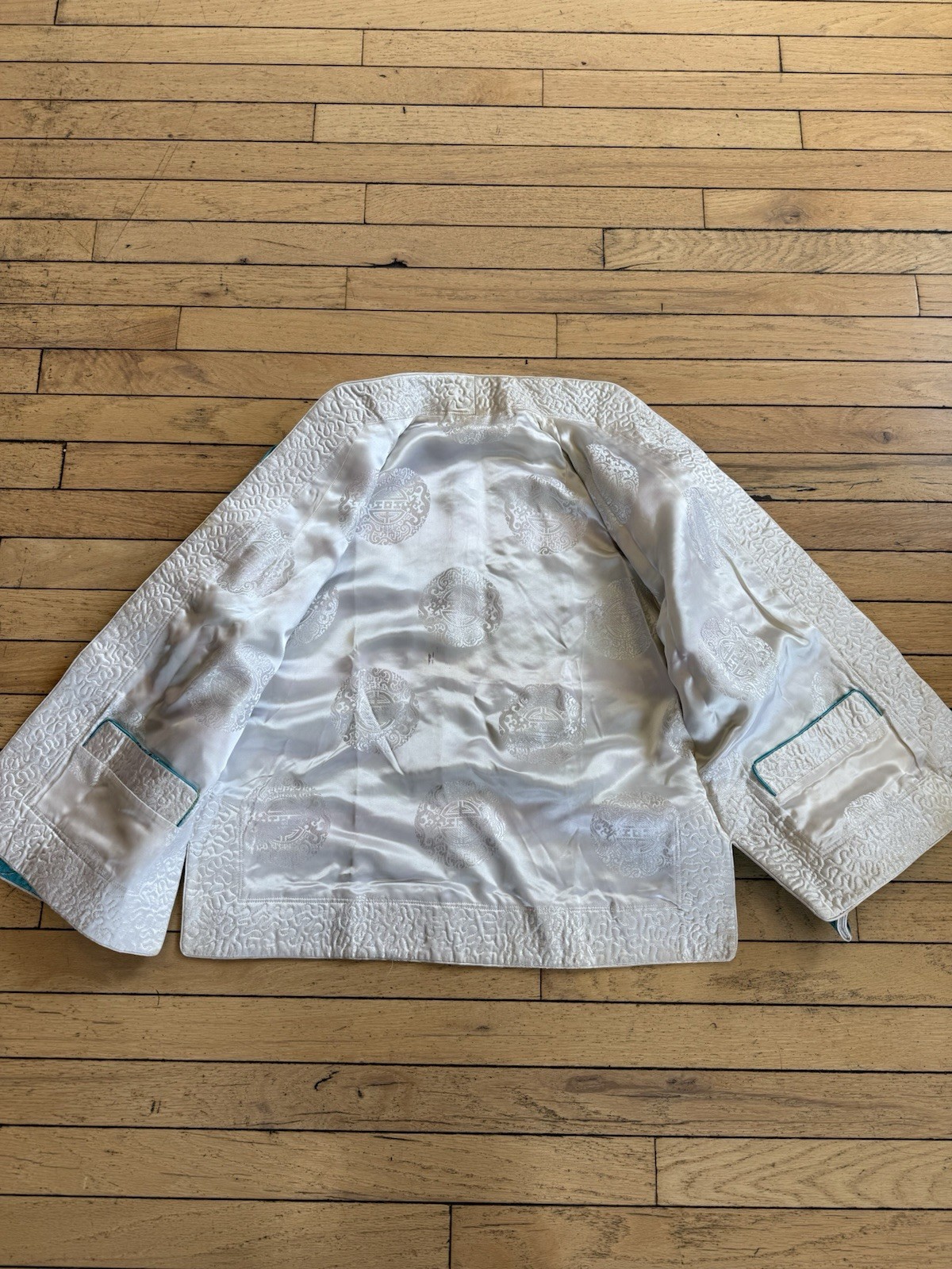Vintage 60s 70s Silk Rayon Embroidered Kimono Shirt Jacket M/L Chinese Reverse