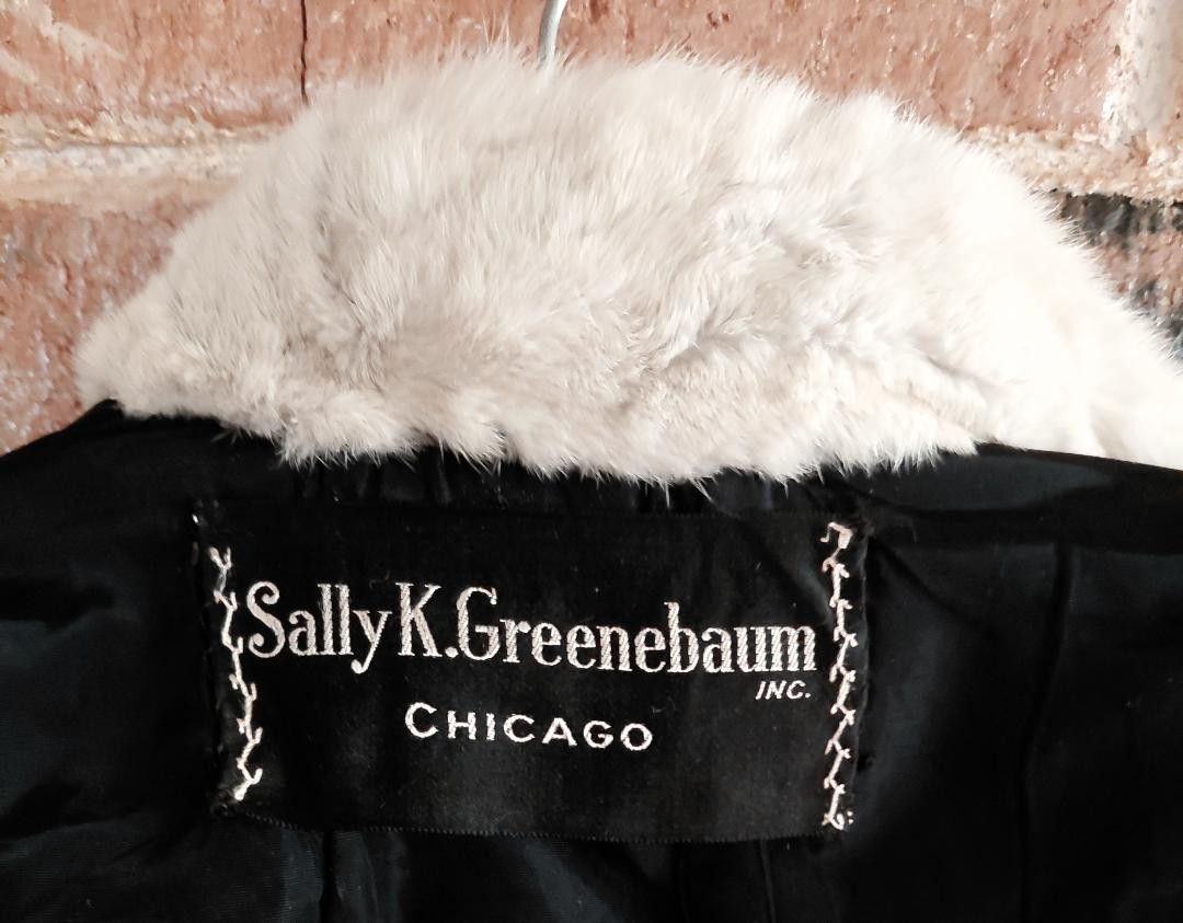 Vintage Sally K Greenebaum Black Velvet Opera Coat w/Ermine Collar AS-IS