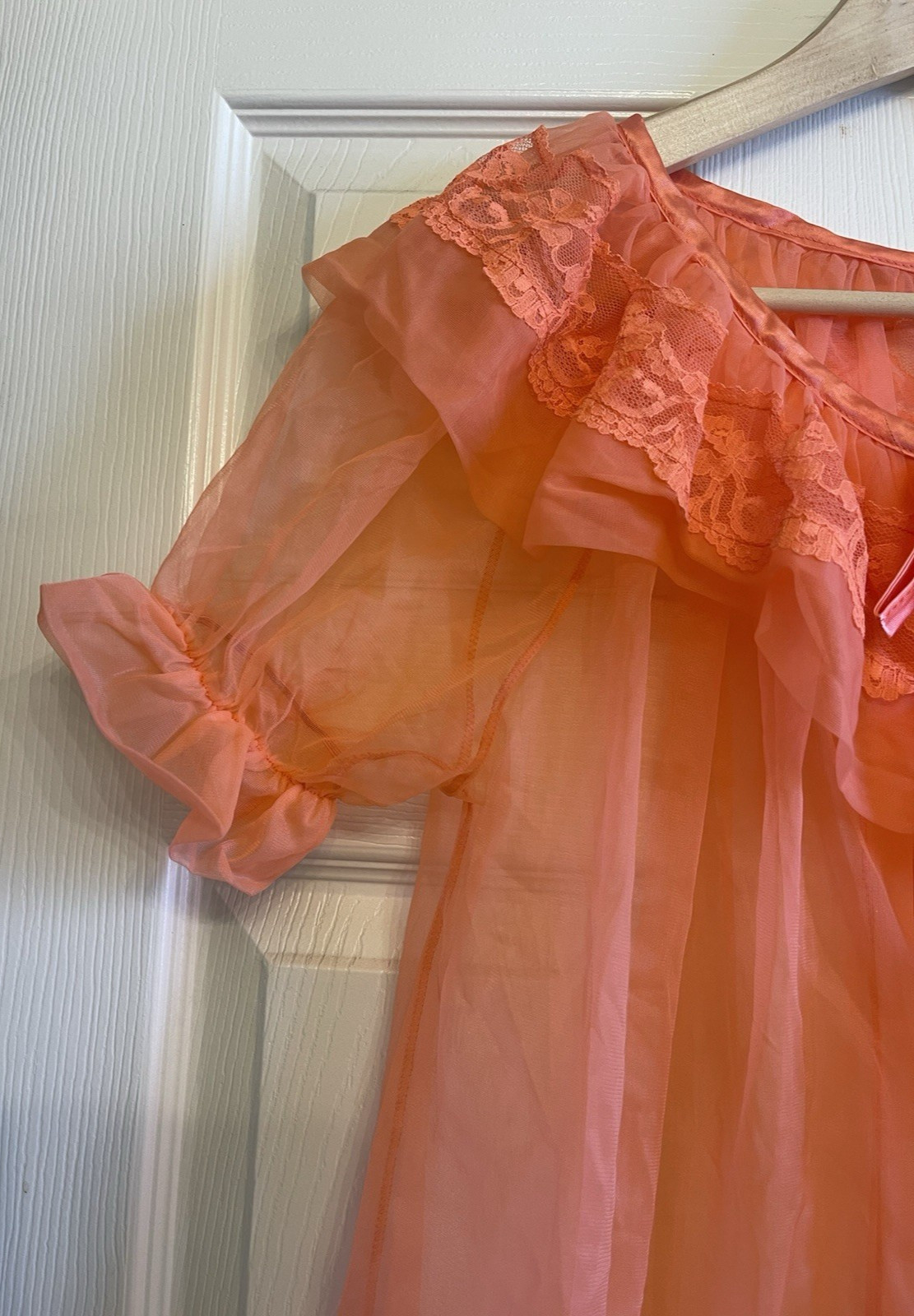 Vtg Coral Sheer Peignoir Housecoat w/Lace Chiffon Ruffles and Satin Ribbon Tie~L