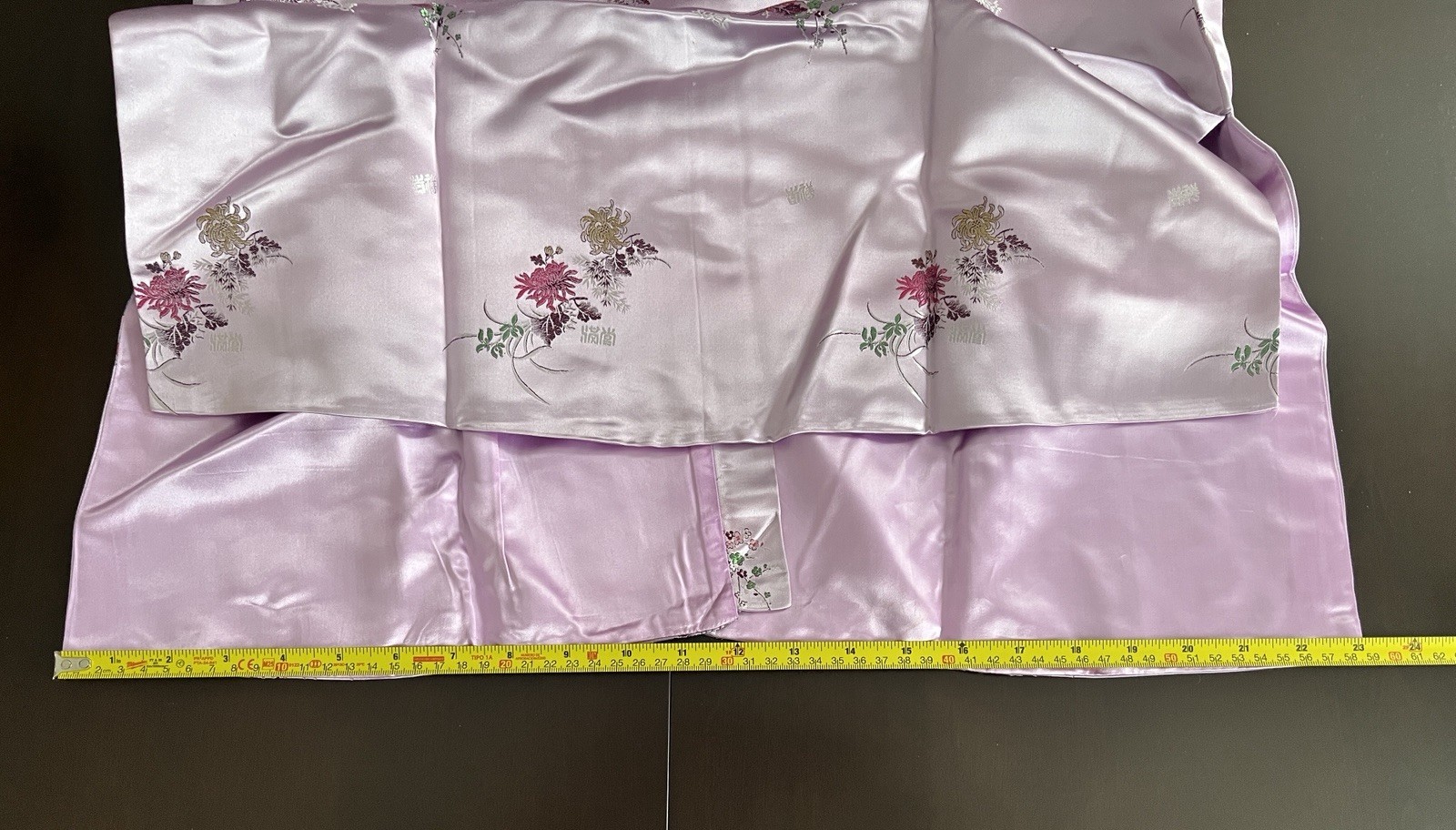 NOS Mid-Century Vintage Ashoka Saigon Kimono 1967 100% Silk