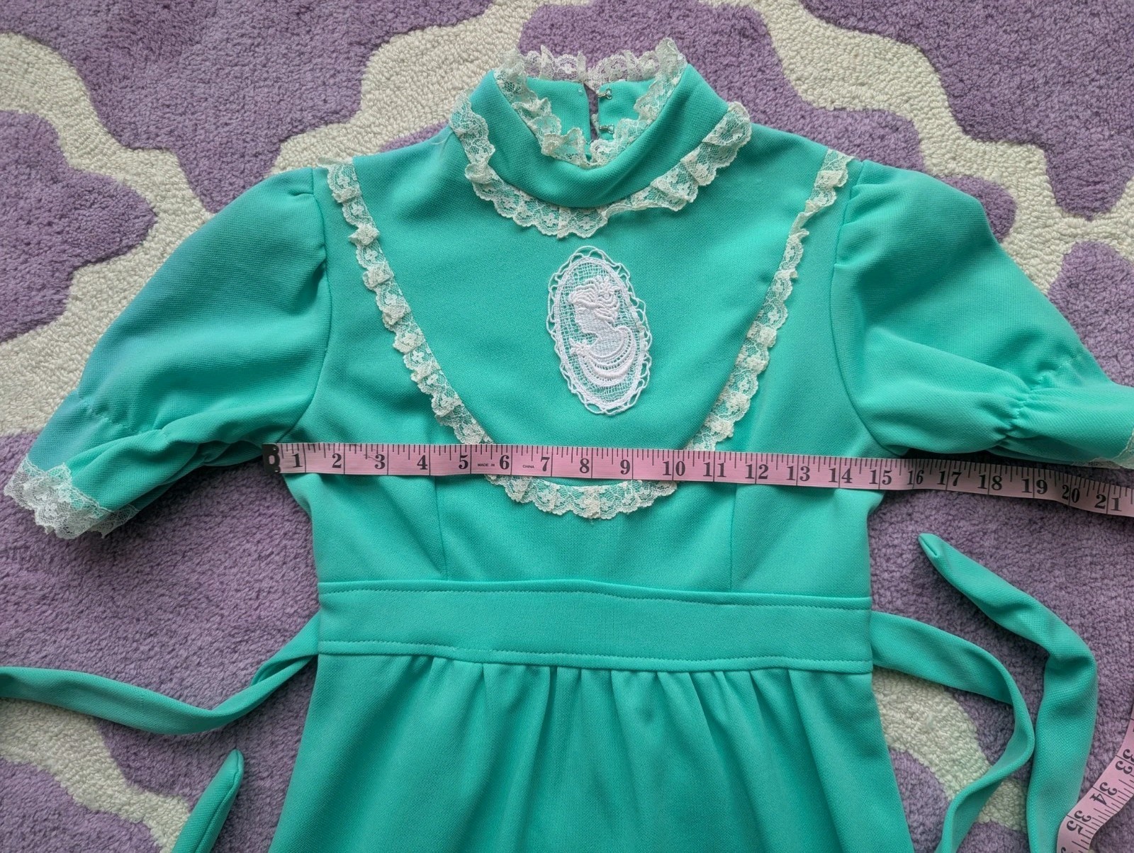 Vintage 70’s Victorian Cameo Mint Green Polyester Puff Sleeve Mini Dress Size XS