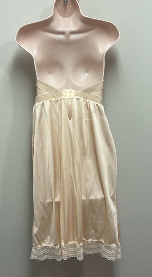 Vintage BACKTALK Young Smoothie Strouse Adler Lace Bustier Bra Dress Slip 34B