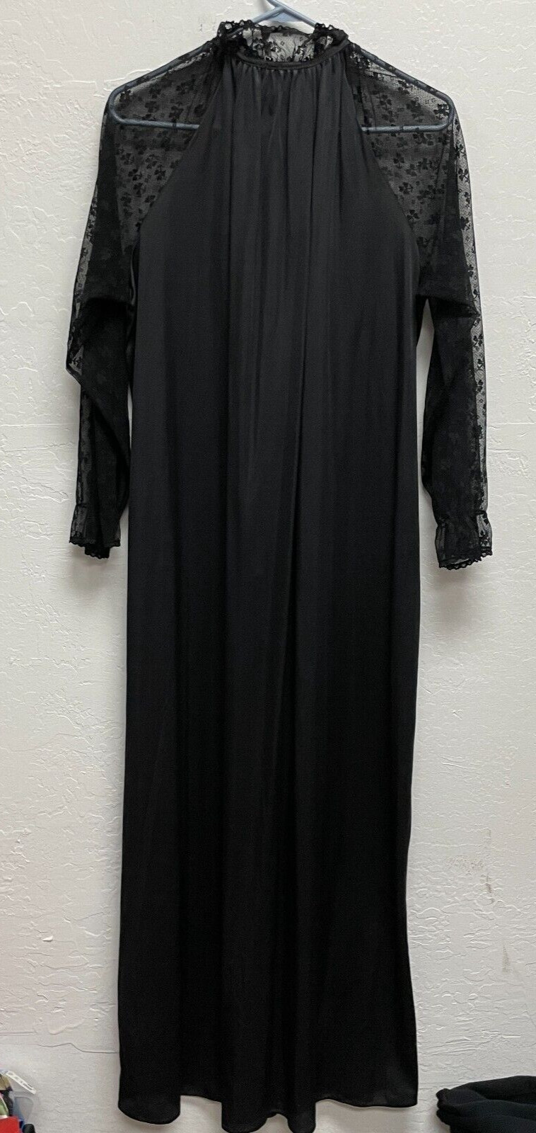 Vtg Jolie Two Nylon Hostess Robe JC Penney Sheer Lace Sleeve M Ruffle Long Black