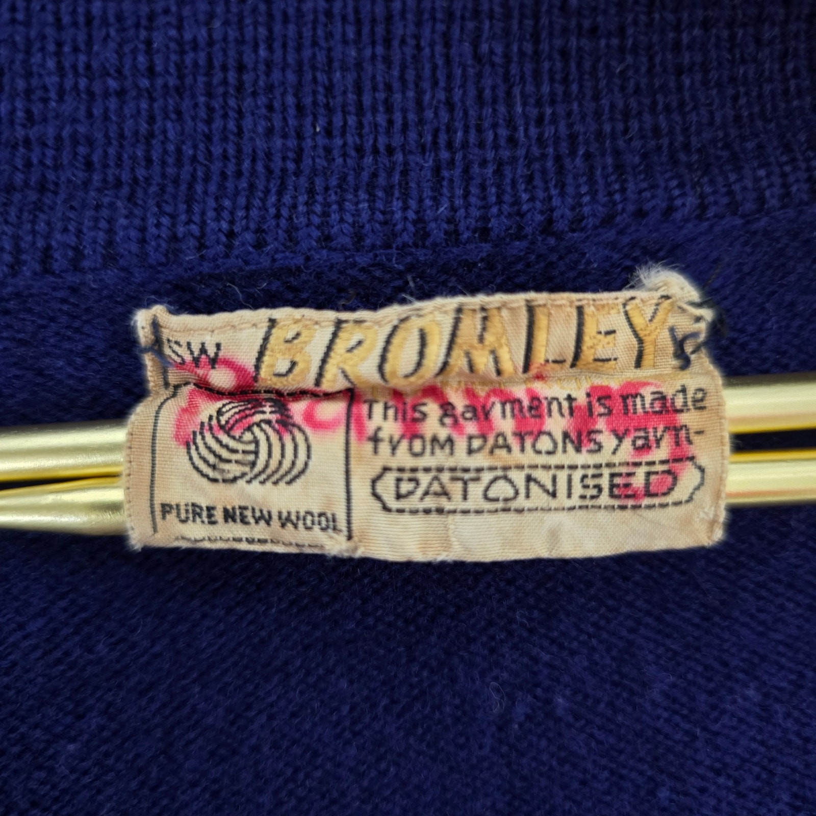 Vintage Bromley Pure New Wool Australian Patons Yarn Cardigan Sweater Blue S