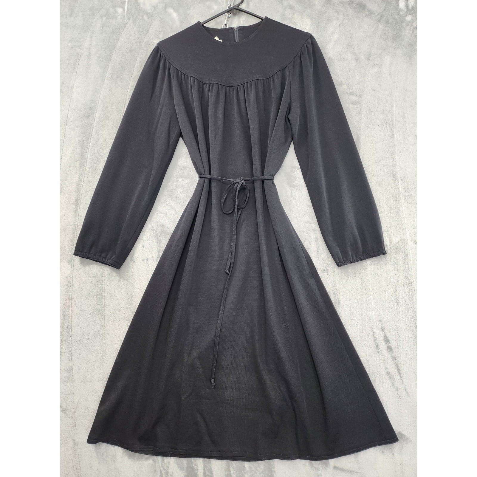 Vintage Caron Chicago Dress Women L Black Balloon Sleeve Tie Waist Goth Puritan