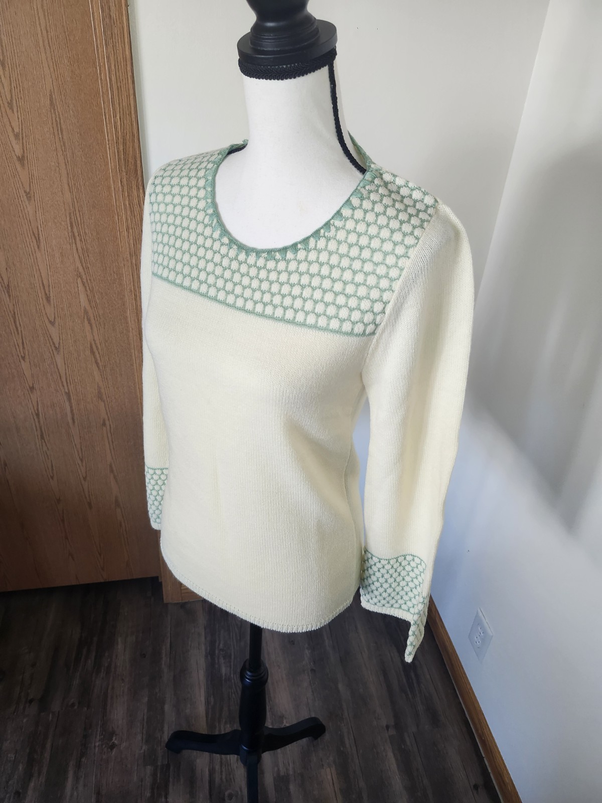Vintage Sears JR Bazaar Cream And Green Knit Sweater