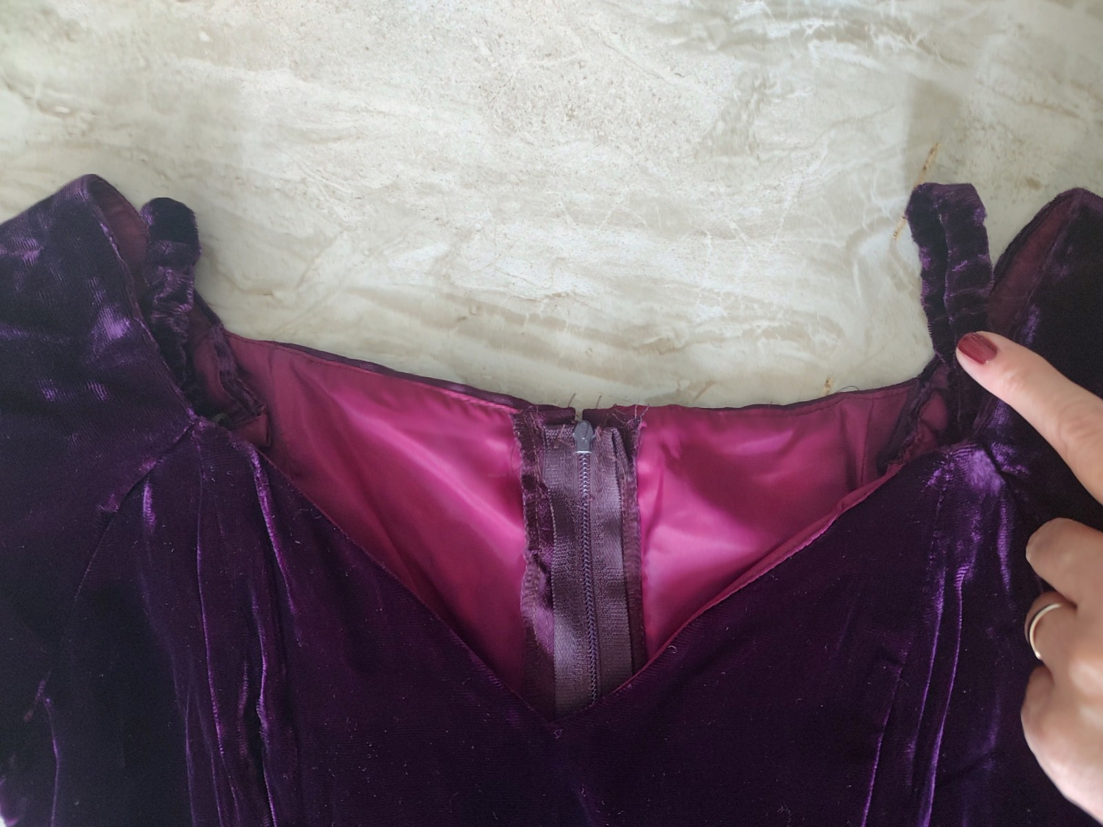 VTG 1994 Formal Gown Size S Burgundy Velvet Crepe Holiday Party Whimsigoth Vampy
