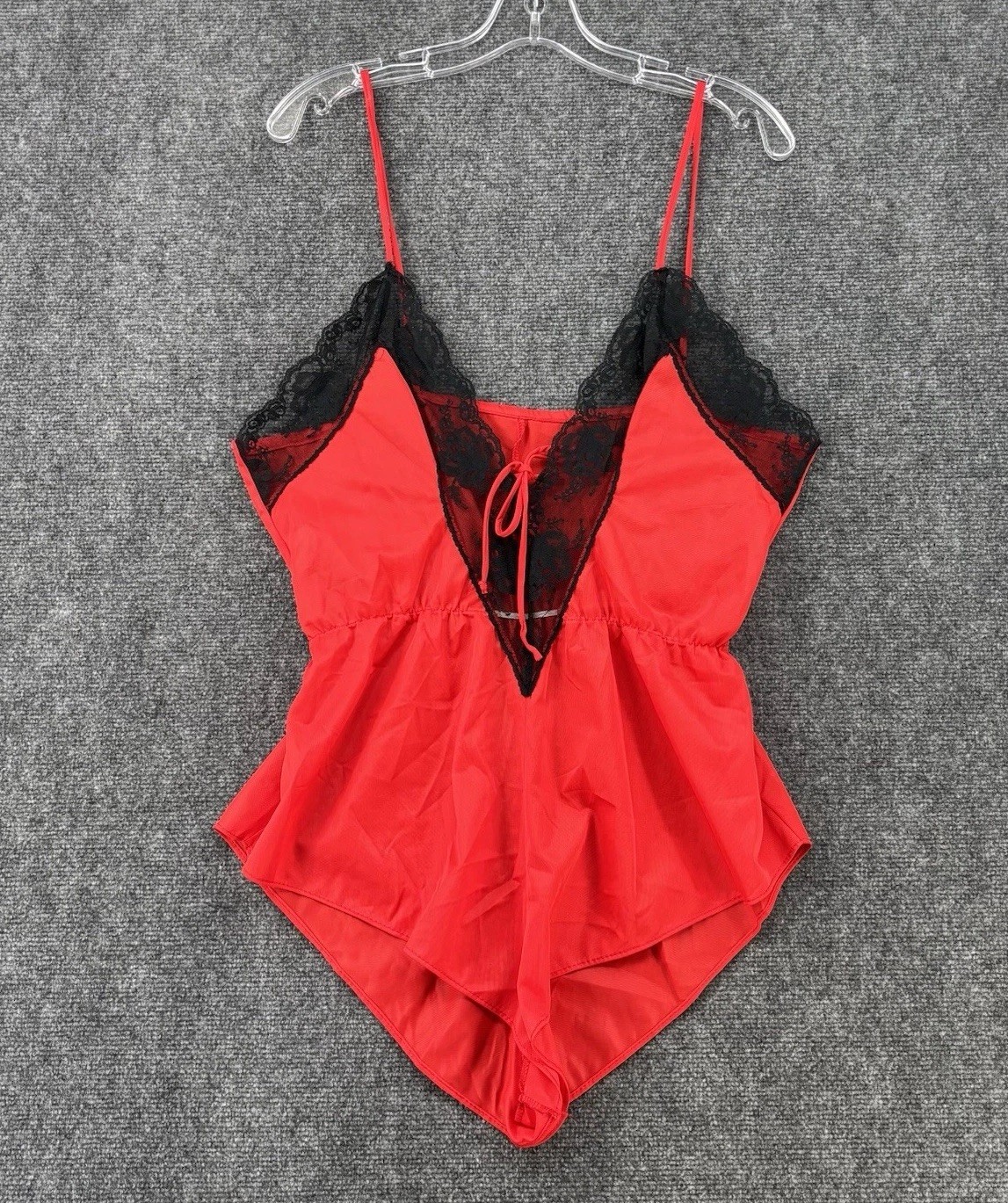 VINTAGE Undercover Wear Red Teddy Black Lace Trim Women’s Large Made In USA
