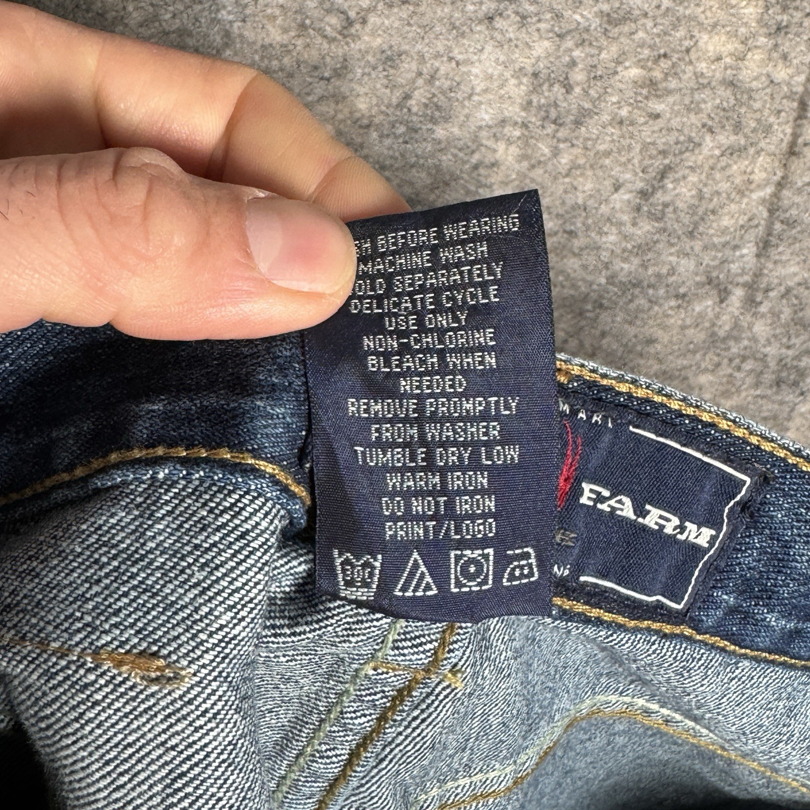 Vintage Y2K NWT Womens Phat Farm Jeans Size 16 28×29 Embroidered Baggy Hip Hop