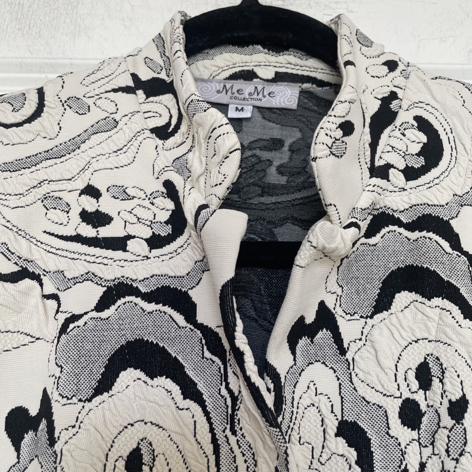 Vtg Me Me Black Jacquard Paisley Set Size M 3/4 Sleeve Jacket Sleeveless Top