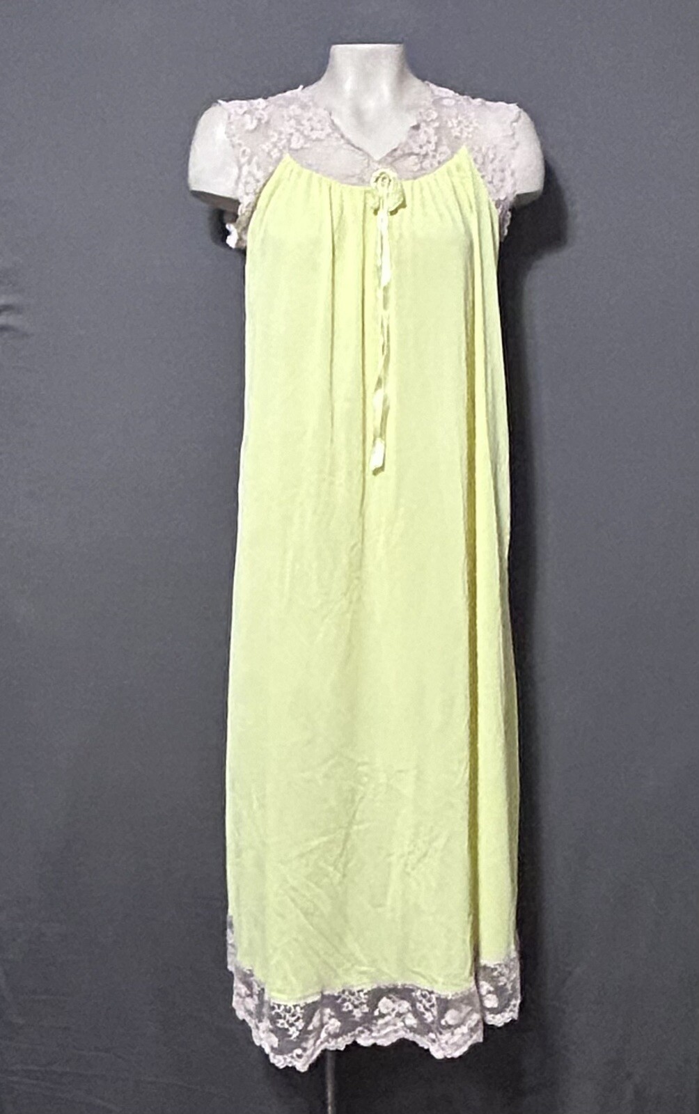 Radcliffe Nightgown Vintage Medium Yellow Beige Lace Trim