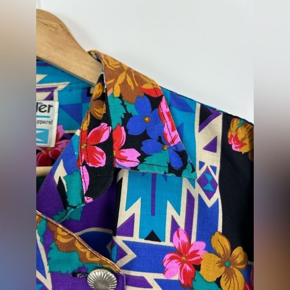 Wrangler Vintage 80s Western Southwest Floral Rodeo Show Shirt Women/s XL