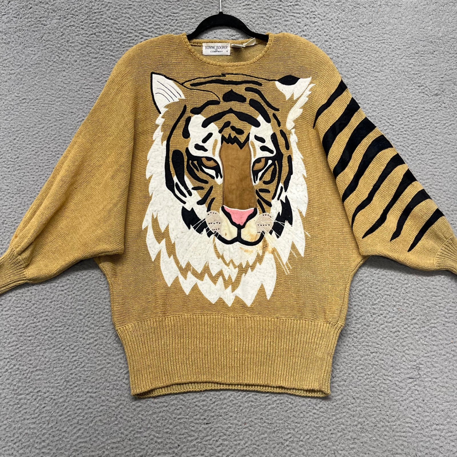 Vintage 80’s Tiger Sweater Womens L Embroidered Bonnier Boerer & Company