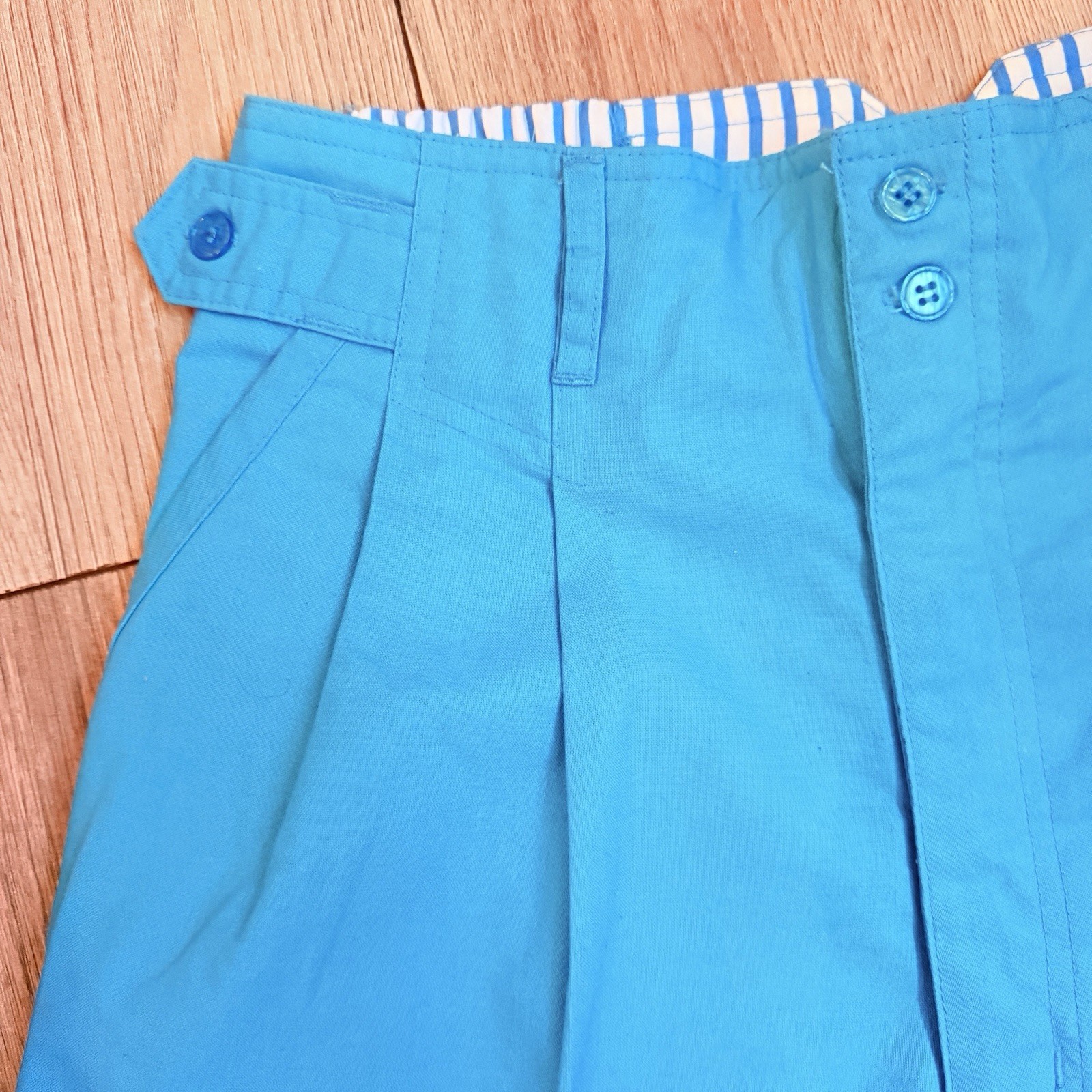 Vintage 90s High Waist Pleated Mom Shorts Blue 26″ Waist American Weekend