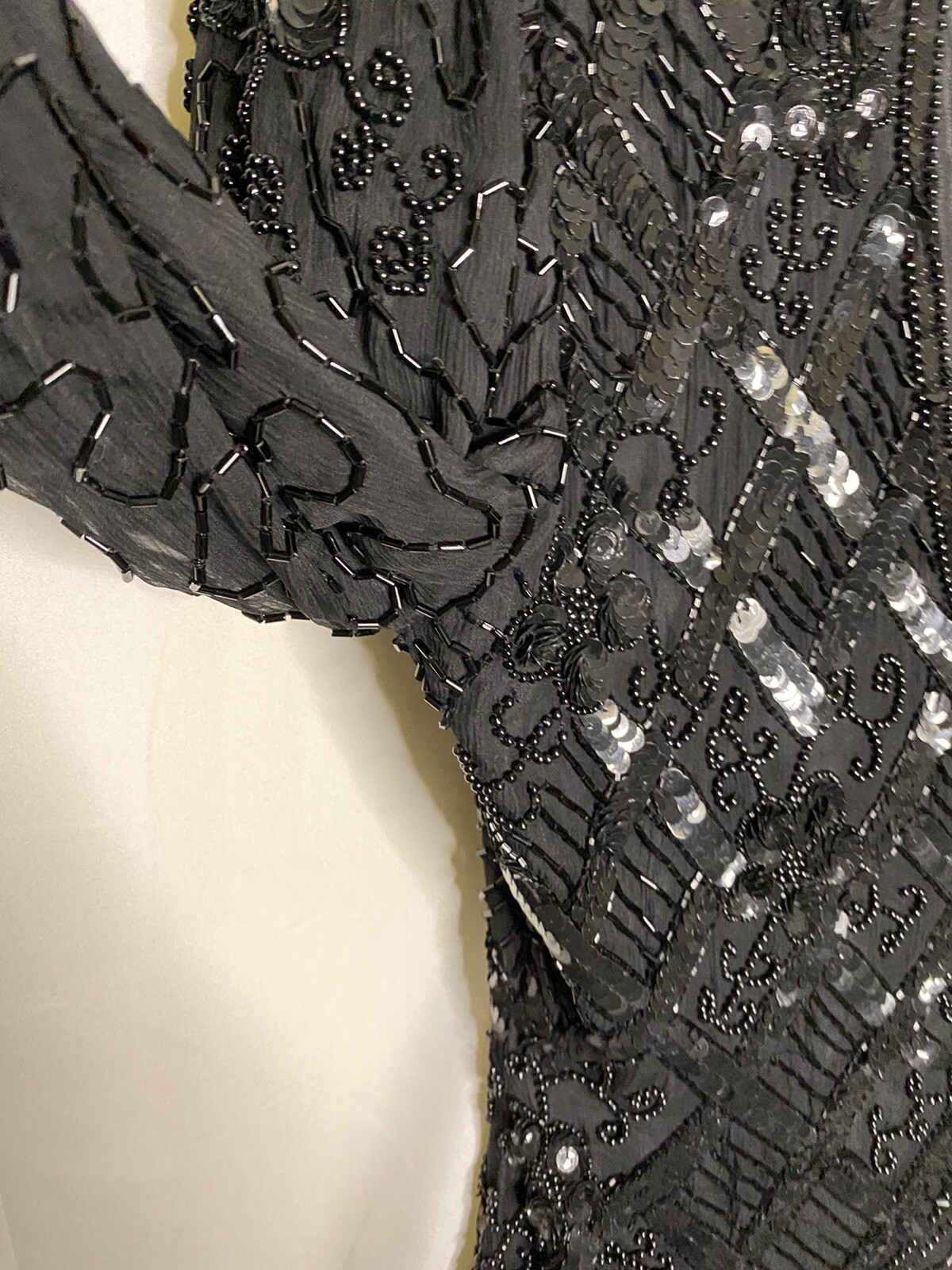 Vintage Sweelo Black Beaded Long Sleeve 100% Silk Dress Evening Gown Size Small