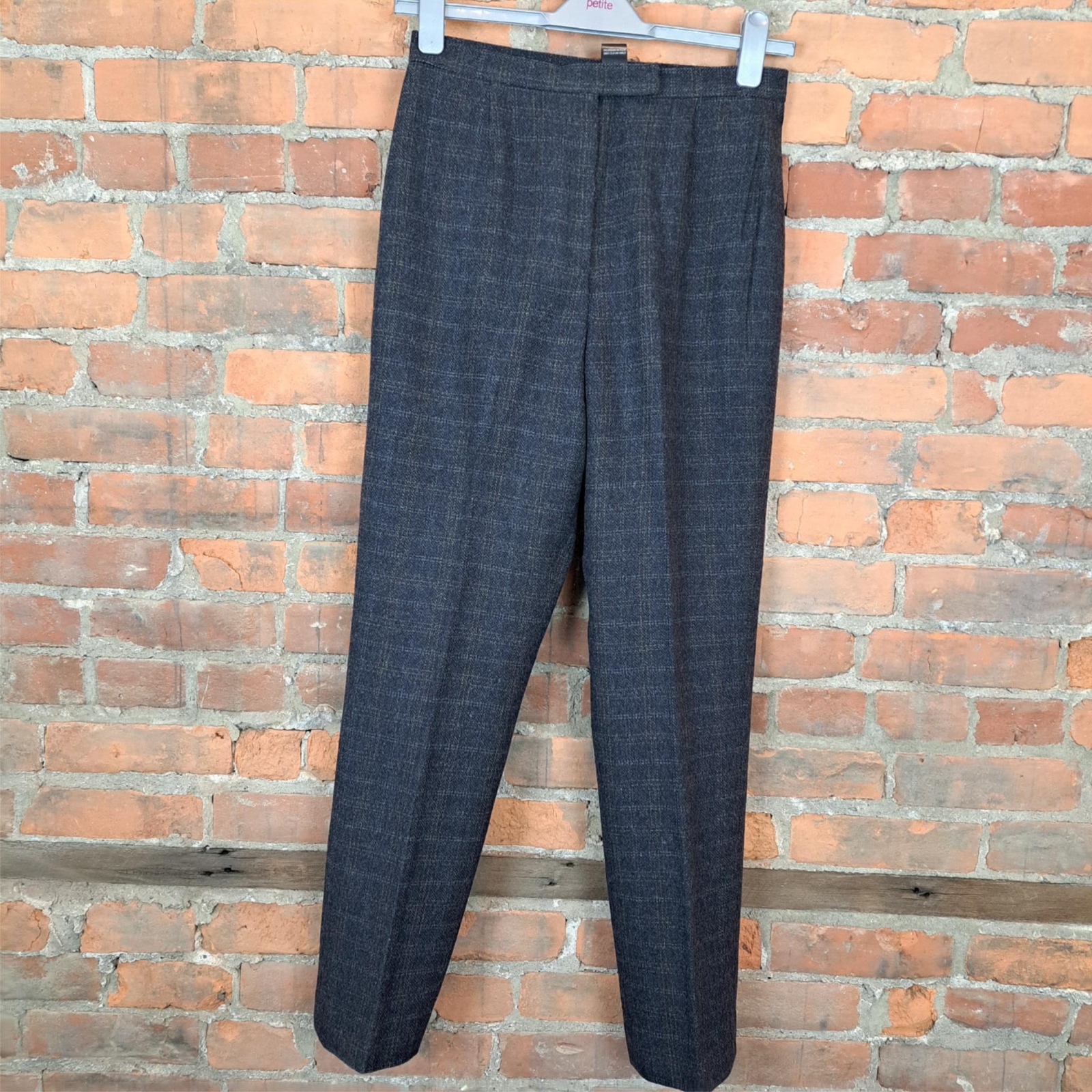 Willie Smith Womens Pants Gray Wool Gold Pinstripes Made in Italy Lined Size 8