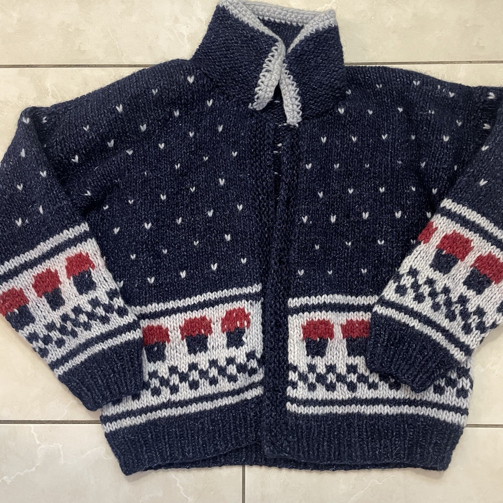 VTG Women’s Chunky Hand Knit Cardigan Sweater 1960s-1980s