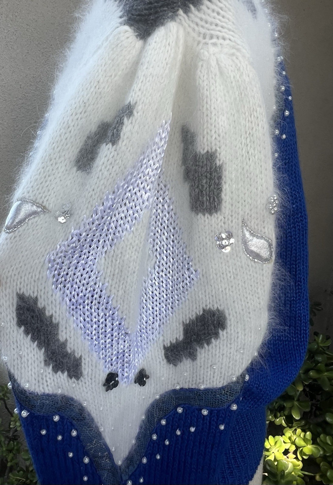 Vtg Glam Sweater Blue White Fuzzy Angora Beads Sz L Shannan