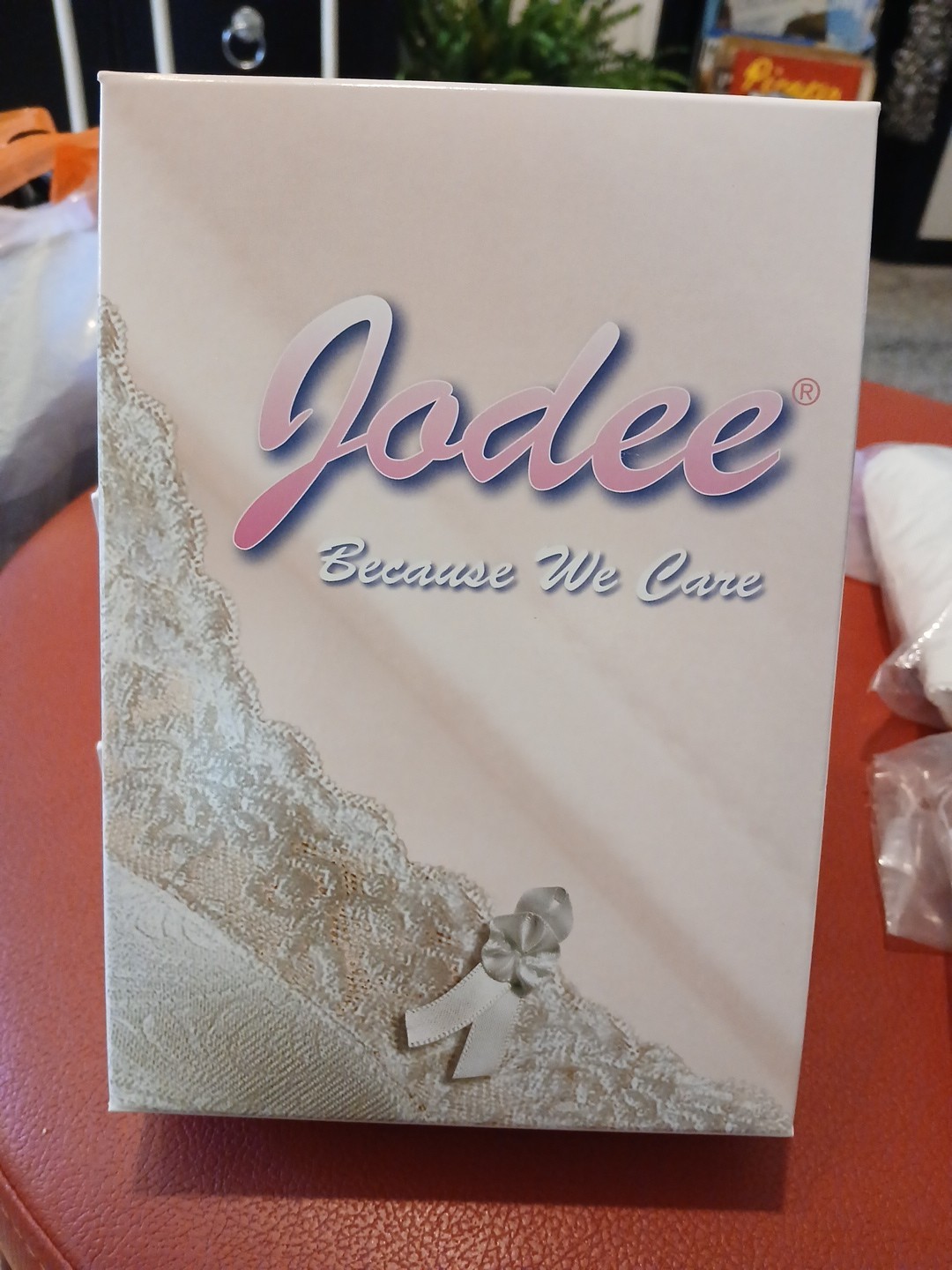 NEW Jodee Surgical Style 3201 Post Mastectomy Bra WHITE w/Pockets USA-MADE 44D