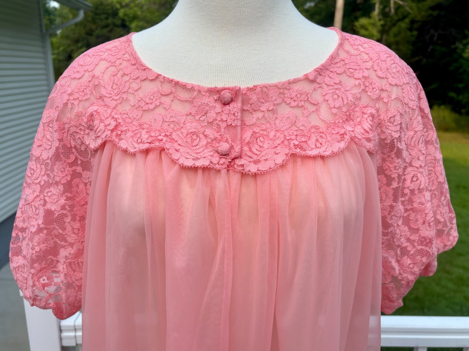 Vintage Sears Lace Puff Sleeve Sheer Nylon Chiffon Double Layer Robe 36