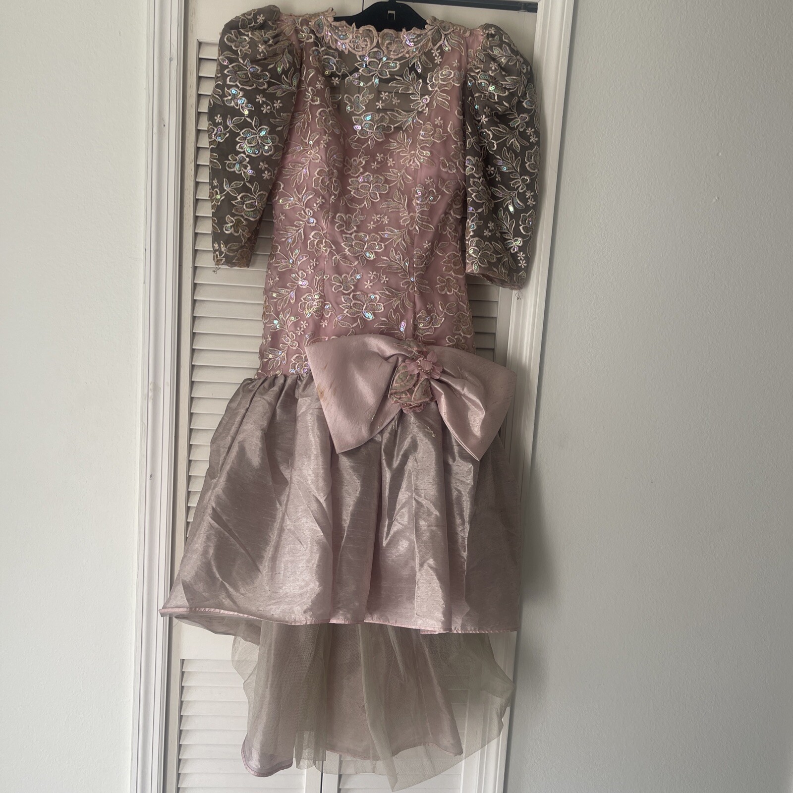 Vintage 80s Alyce Designs Sequin Floral Prom Party Dress Puffy Sleeves Size 4