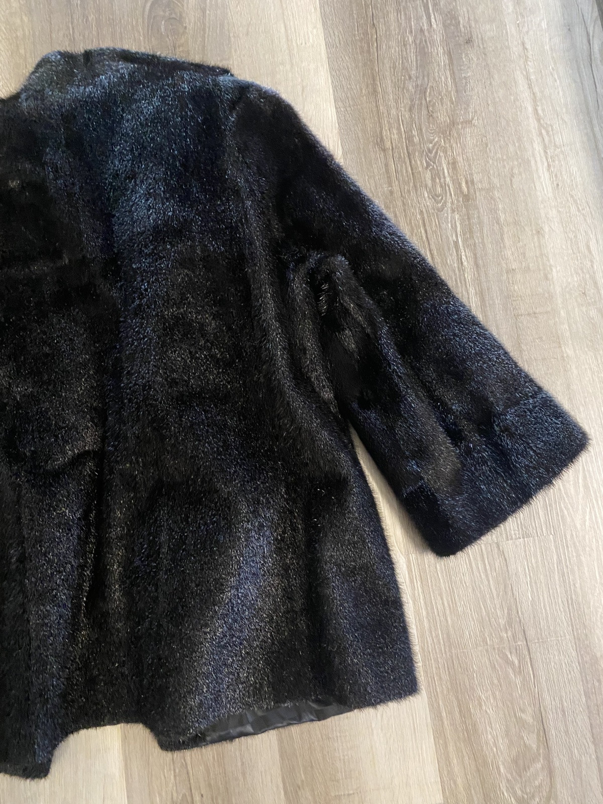 Vintage 40s Black Genuine Fur Coat Long Sleeve Mobwife Old Hollywood Excellent