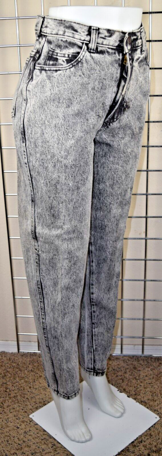 Vintage Jeans Acid Wash Made in the Shade 28 x 30 80s High Waist Made USA