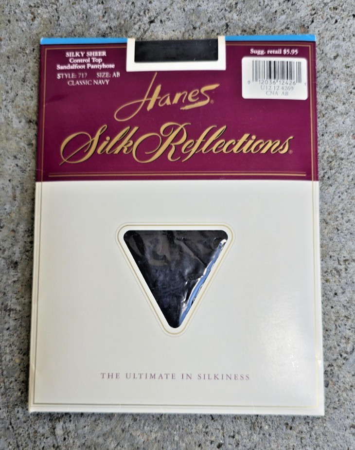 VTG Hanes Silk Reflections Pantyhose Style 717 AB Classic Navy NOS 1995 NIP