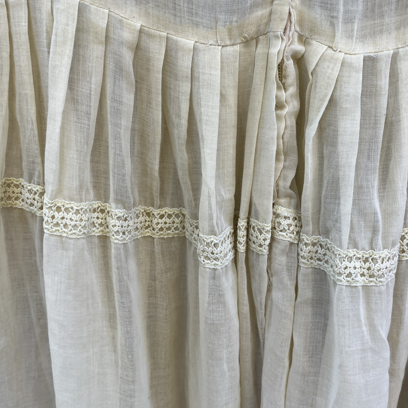 Vtg 50s 60s Sheer Rockabilly Shirtwaist Fit Flair Day Dress M/L