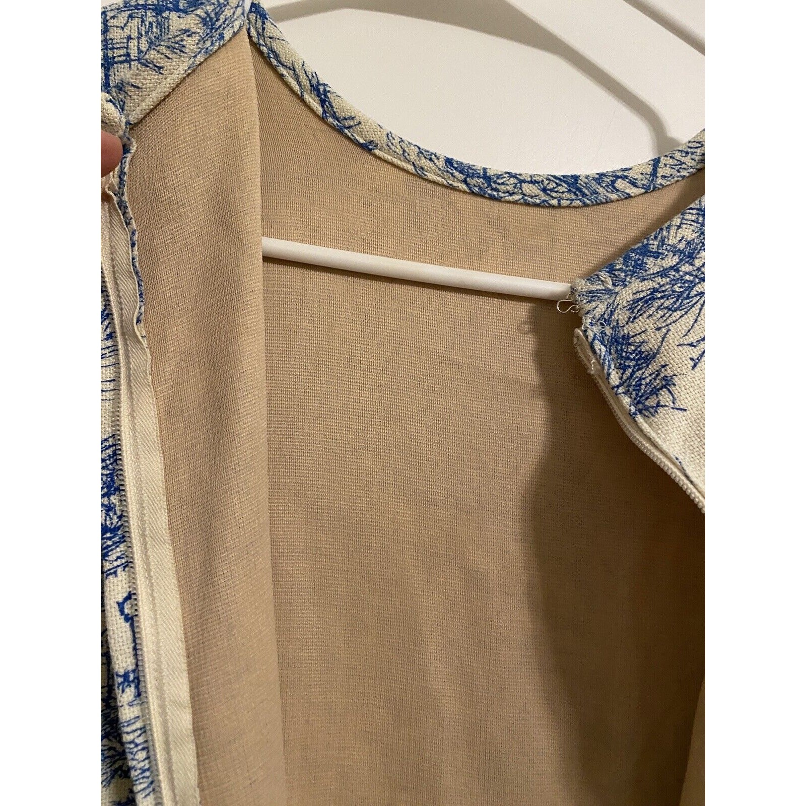 Vtg 70s Romantic Toile Print Shift Dress White Blue Fabric Repair Craft