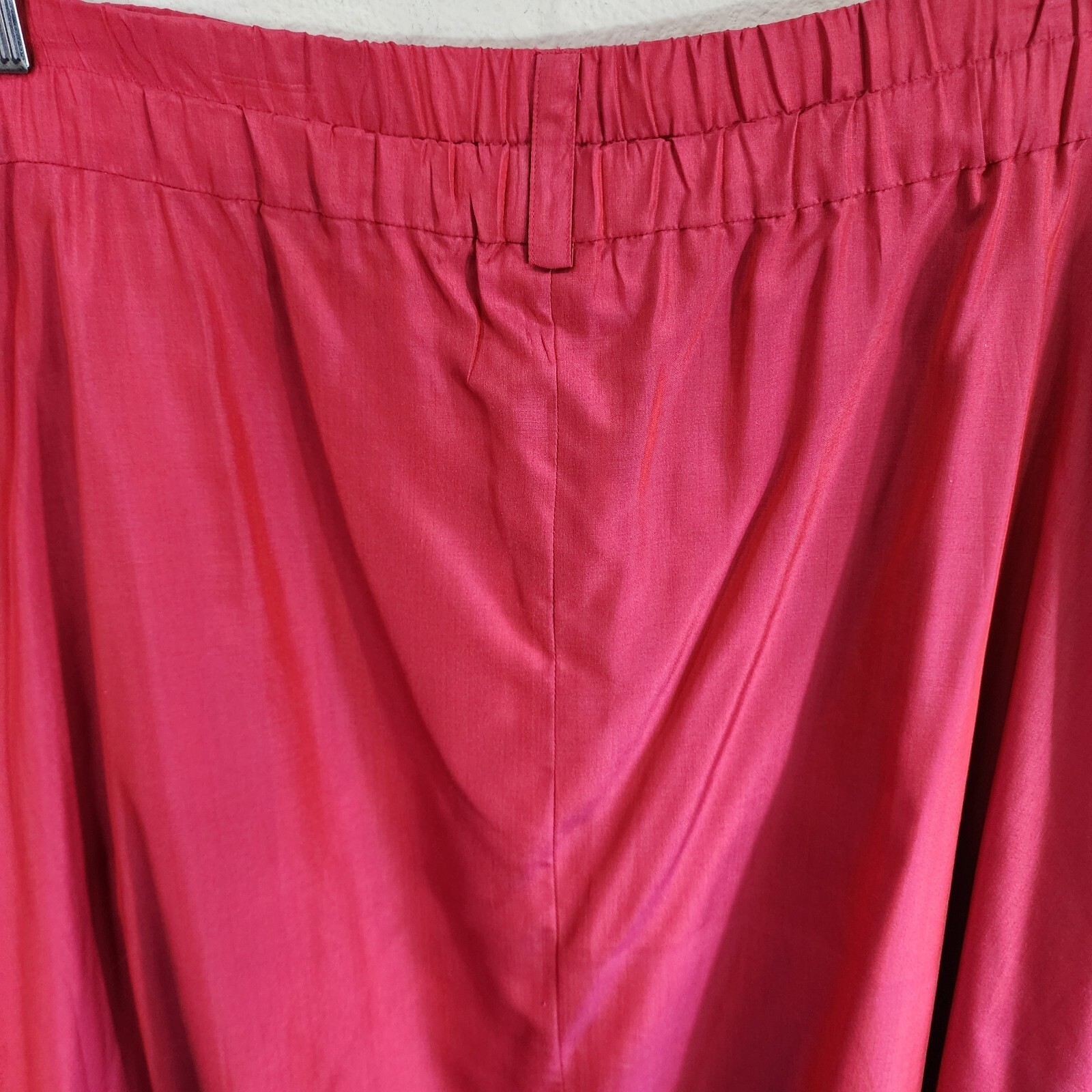 Vintage 80’s Perry Ellis Portfolio Women 100% Silk Red Maxi Skirt Size 8 NOS
