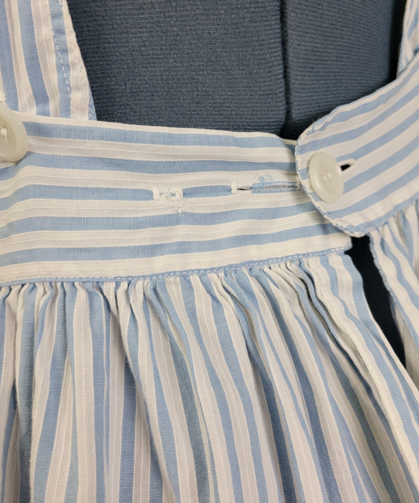 Vintage Blue & White Striped Apron w Bib & Patch Pockets Handmade?