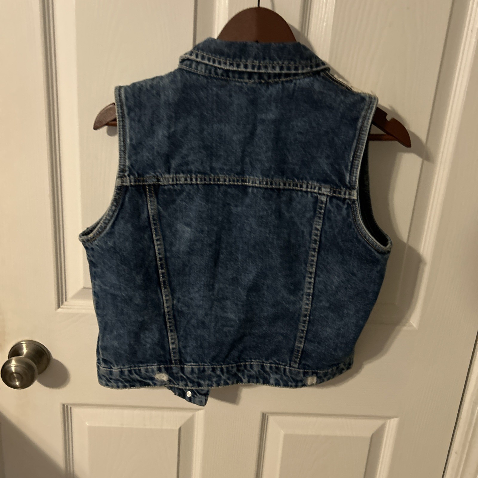 Amethyst Denim Distressed Jean Vest with White Crochet Accents Size Large
