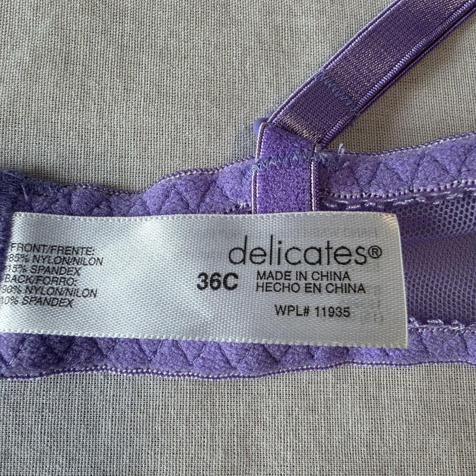 JC Penney Delicates 7320 NWT Violet Lace Underwire Lightly Padded Demi Bra 36C