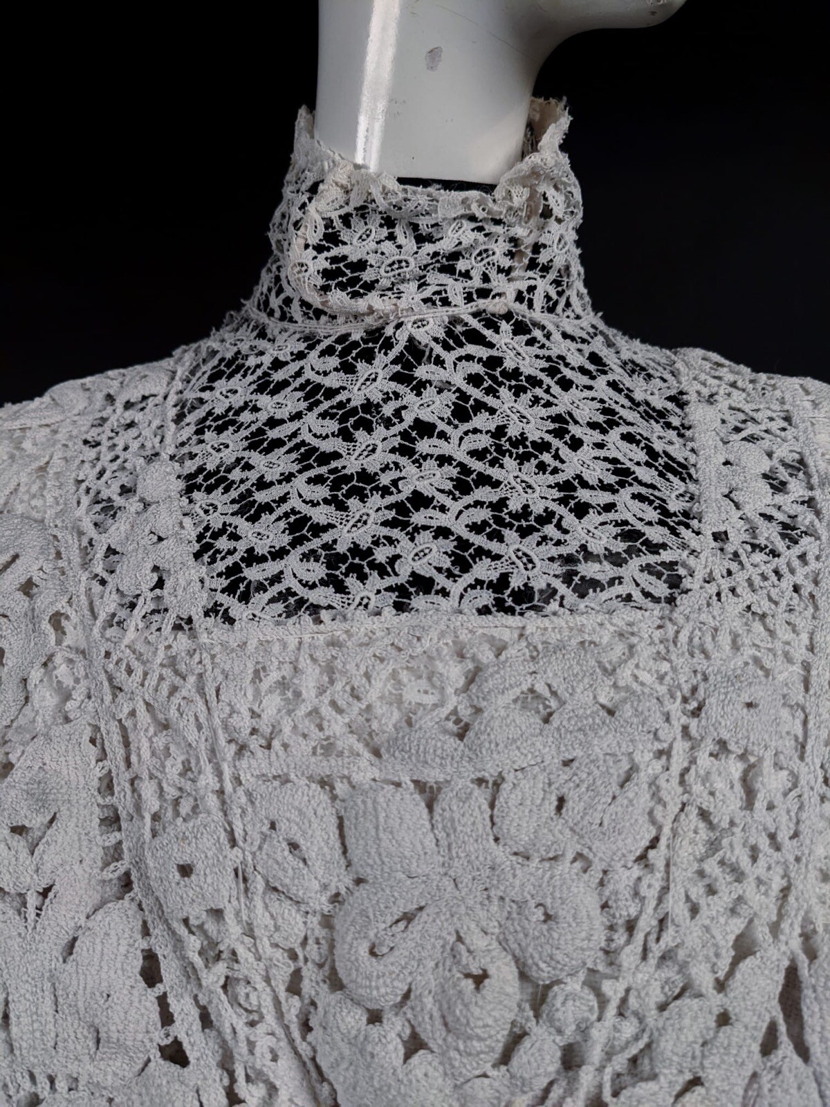 ANTIQUE EDWARDIAN HANDMADE WHITE CROCHET LACE BLOUSE W DANGLES & HIGH COLLAR