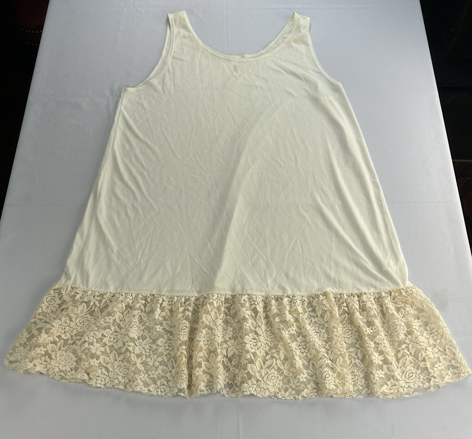 Kendra’s Y2K XL Ivory Lace Hem Layering Slip Extender Made USA BOHO Cottagecore