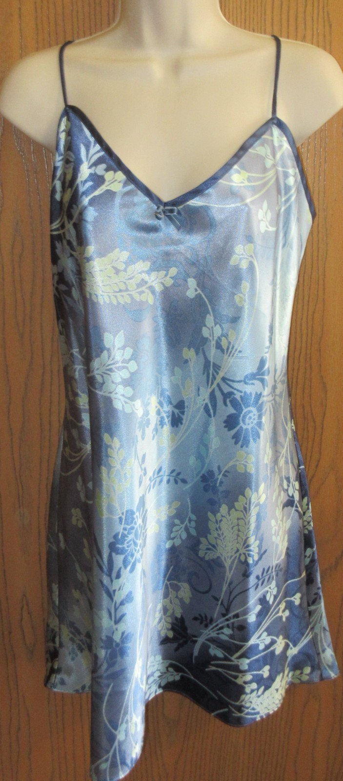 SECRET TREASURES SMOKEY BLUE floral COTTAGE CORE 100% SATIN GLOSSY nightgown L