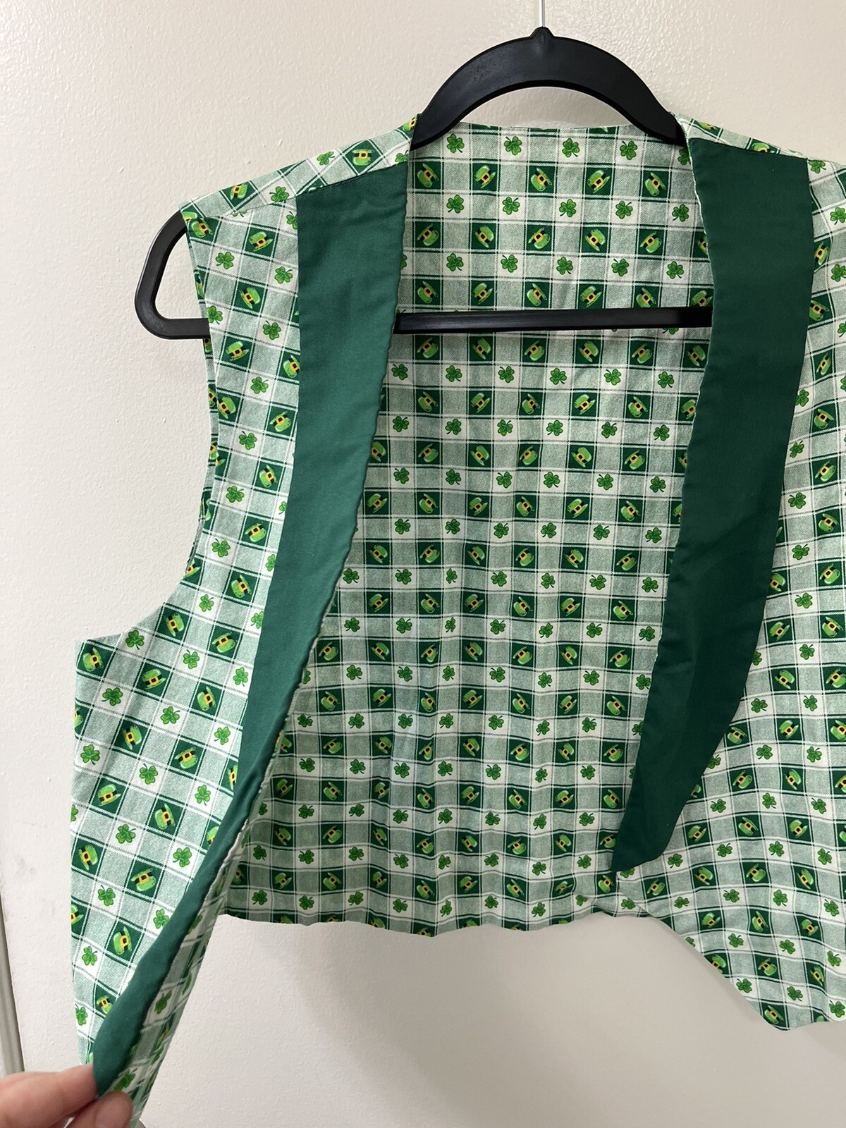 Handmade St. Patricks Day Shamrock Vest Clover Green White Plaid Leprechaun Hat