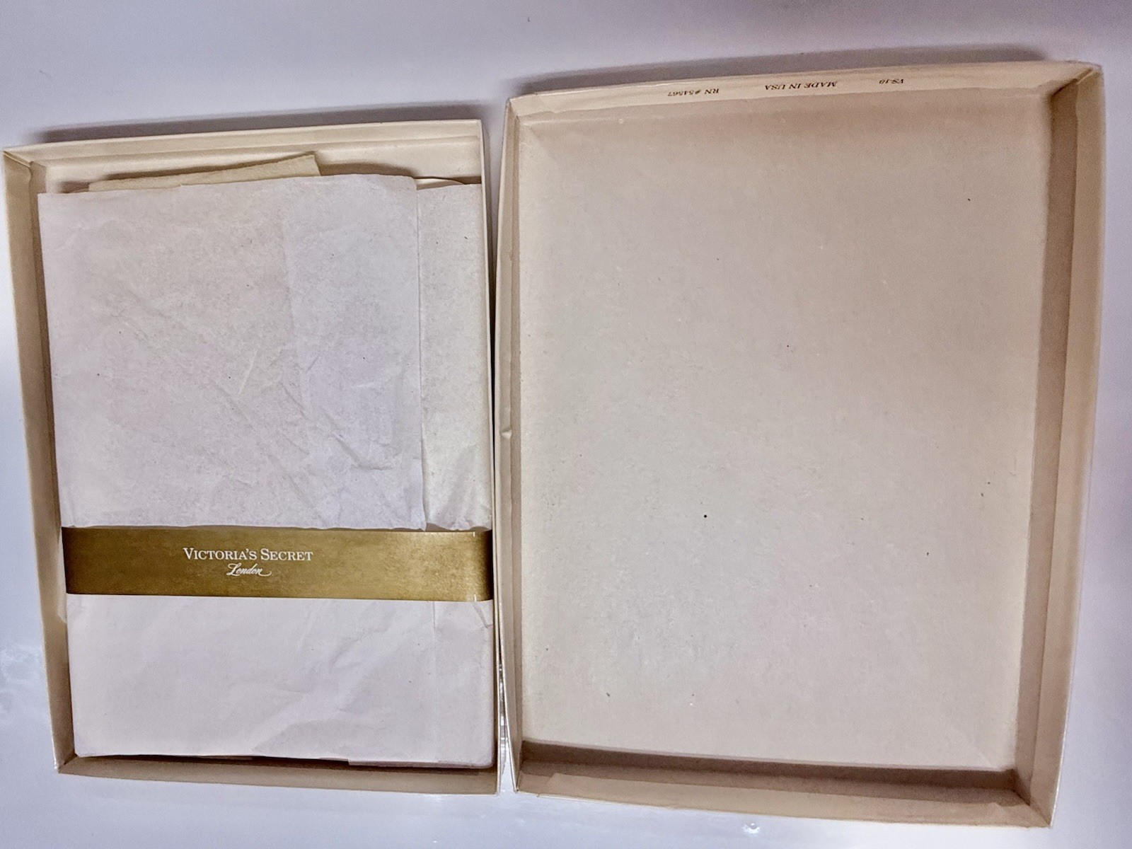 Victoria’s Secret Hosiery Vtg Stockings Thigh High Nylon Stretch Cantrece Cream