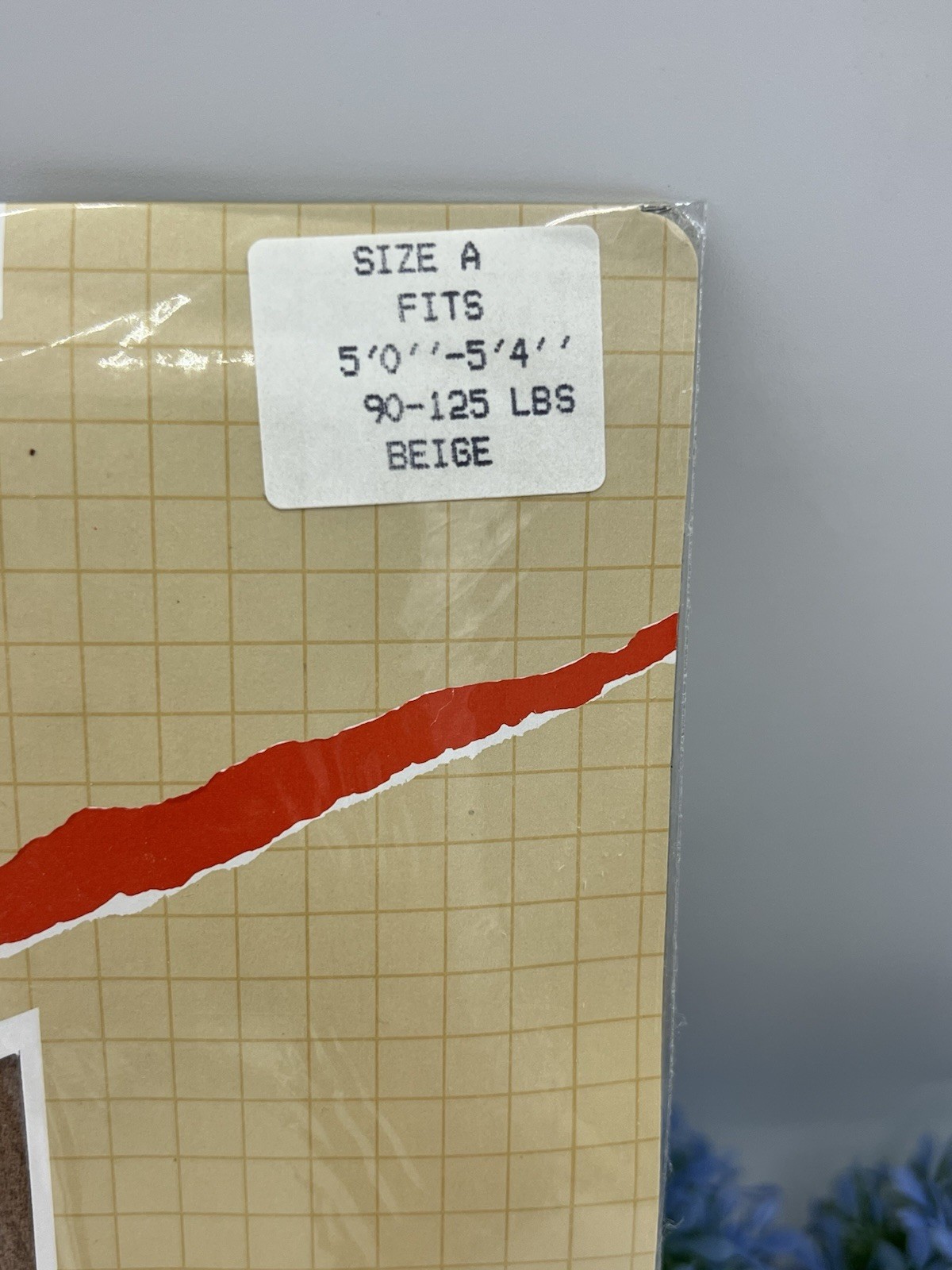 VTG Sabra Opaque Pantyhose, Reinforced Toe, Color Beige,Size: A 90-125 Lbs
