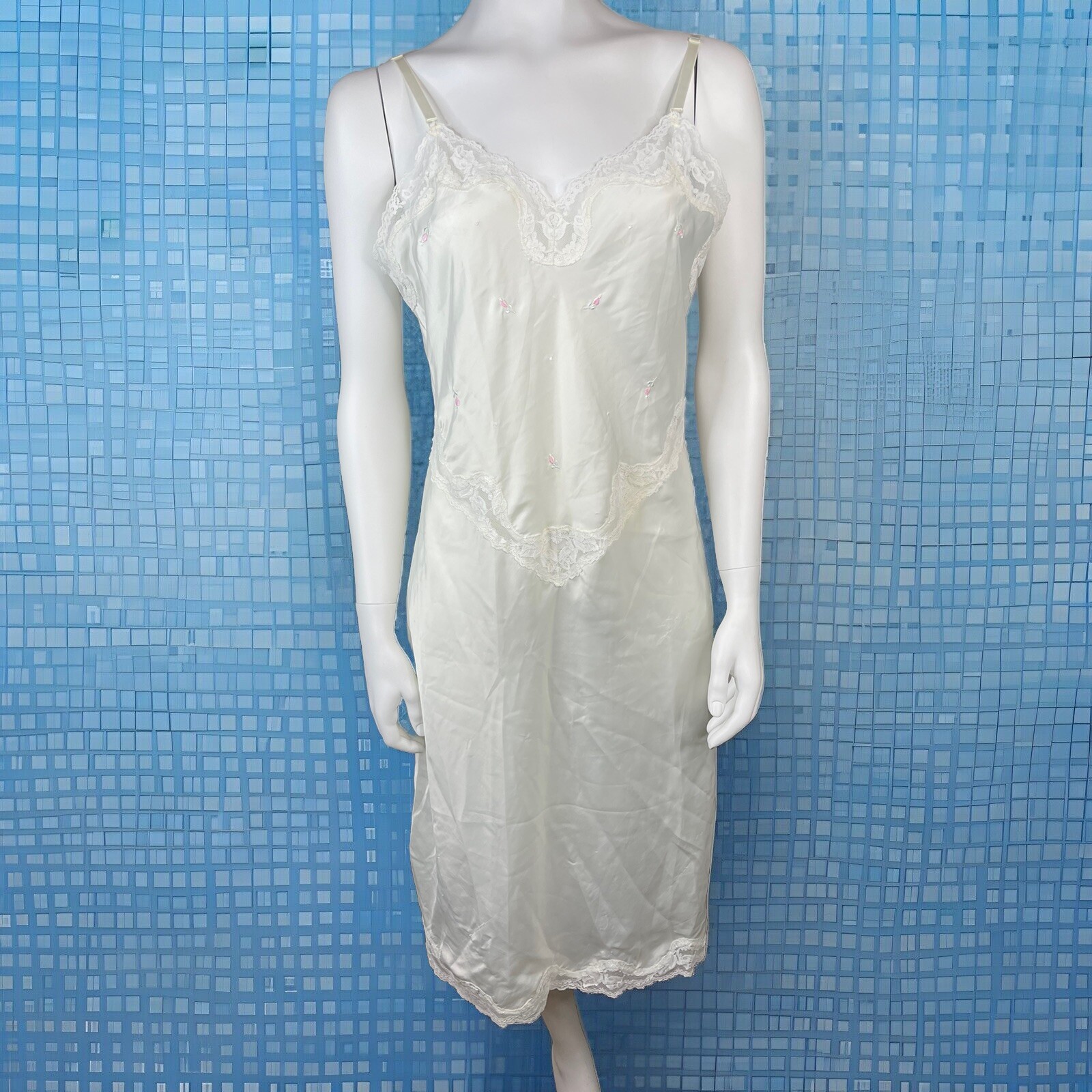 VINTAGE BARBIZON Joan nylon chemise full slip gown dress 34” ivory sexy lace