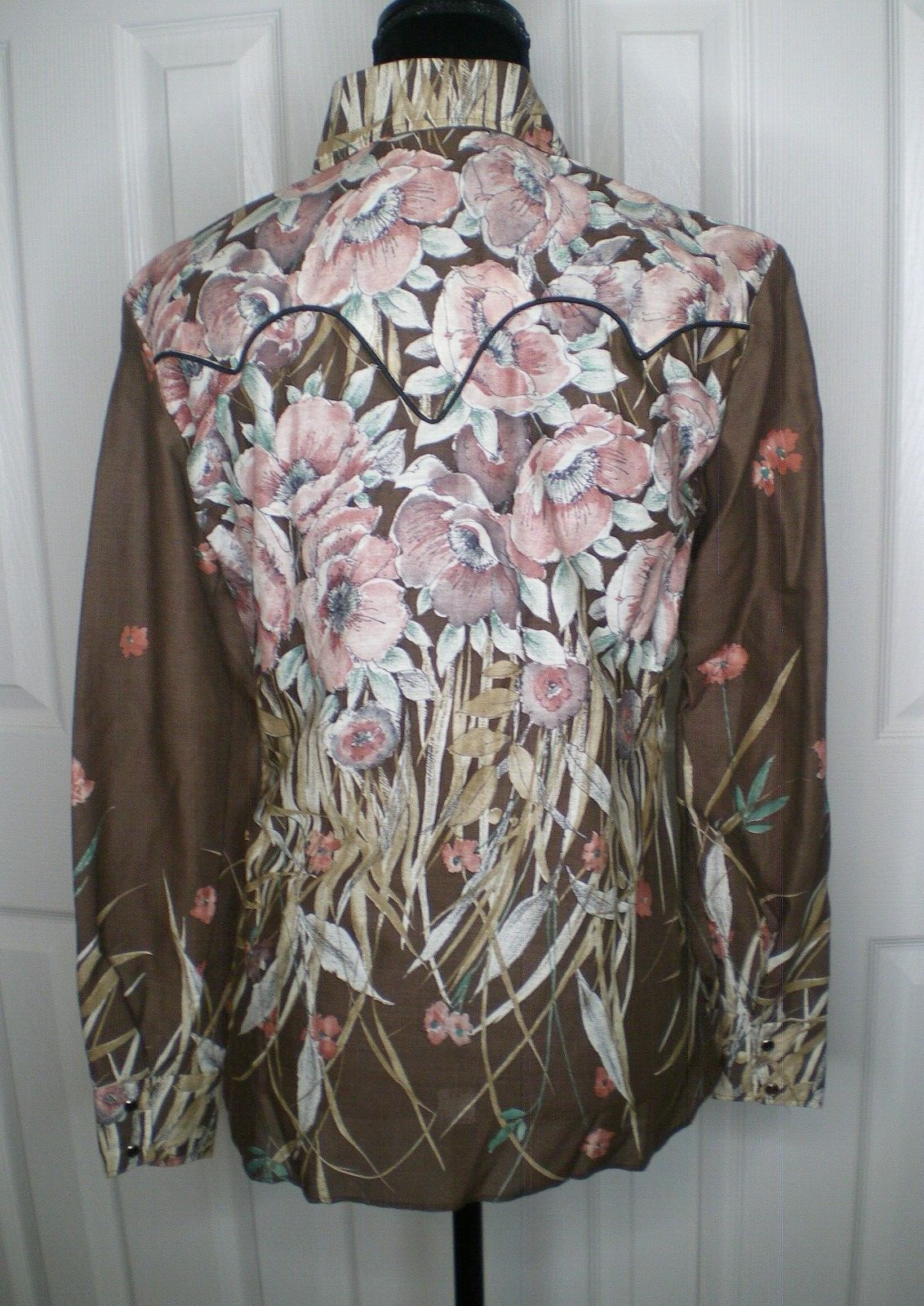 NOS USA Made Tem Tex Western Women’s Long Sleeve Rockabilly Floral Snap Shirt 14